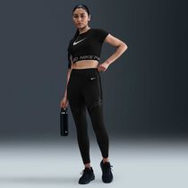 Nike Pro Sculpt