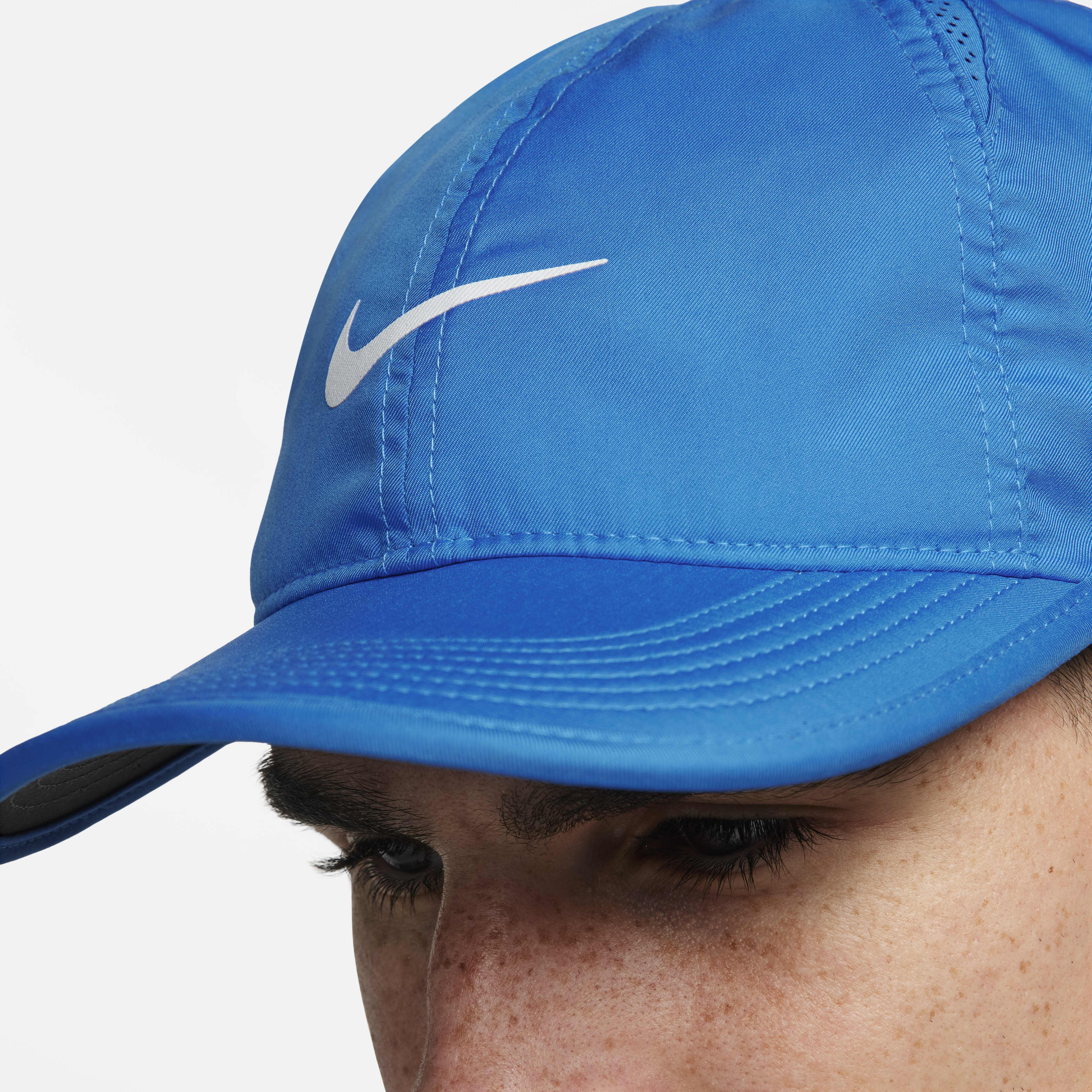 Nike dri fit featherlight cap clearance