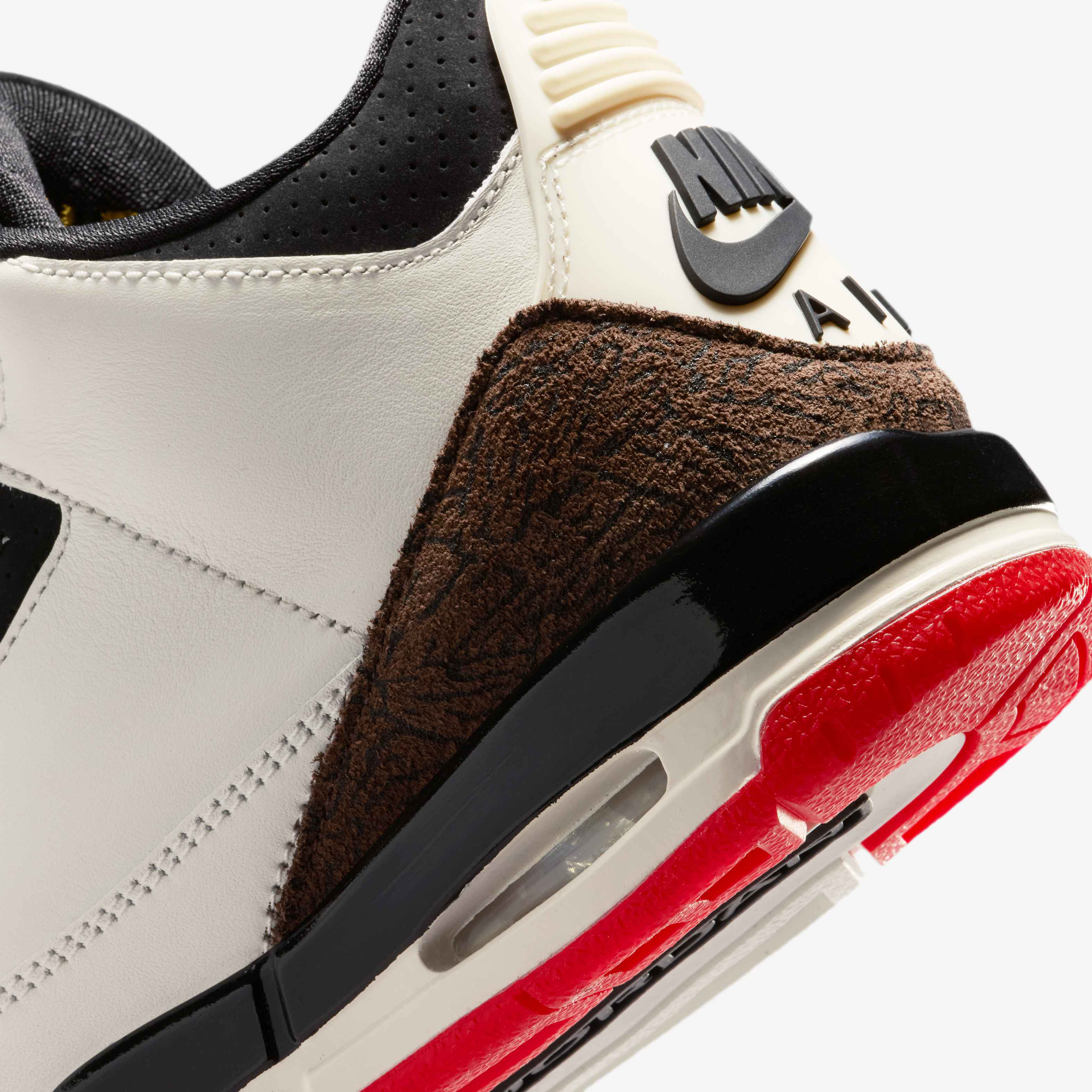 Air Jordan 3 Retro 'True Blue' image number 7