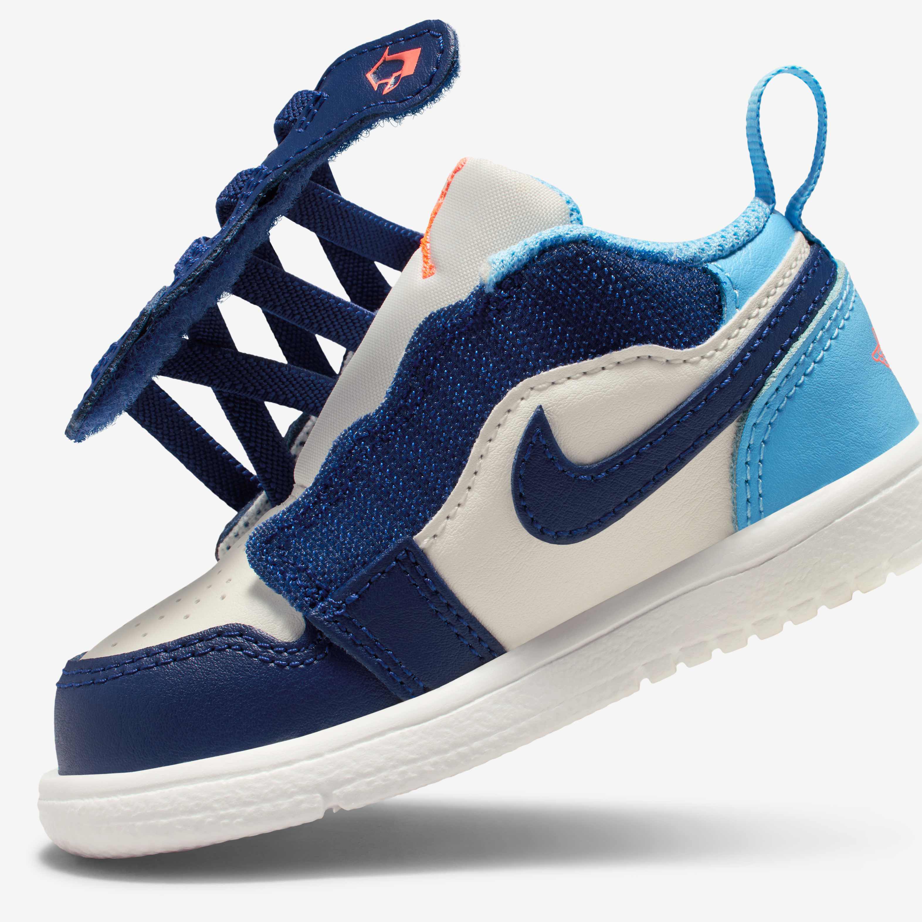 Jordan 1 Low Alt image number 7