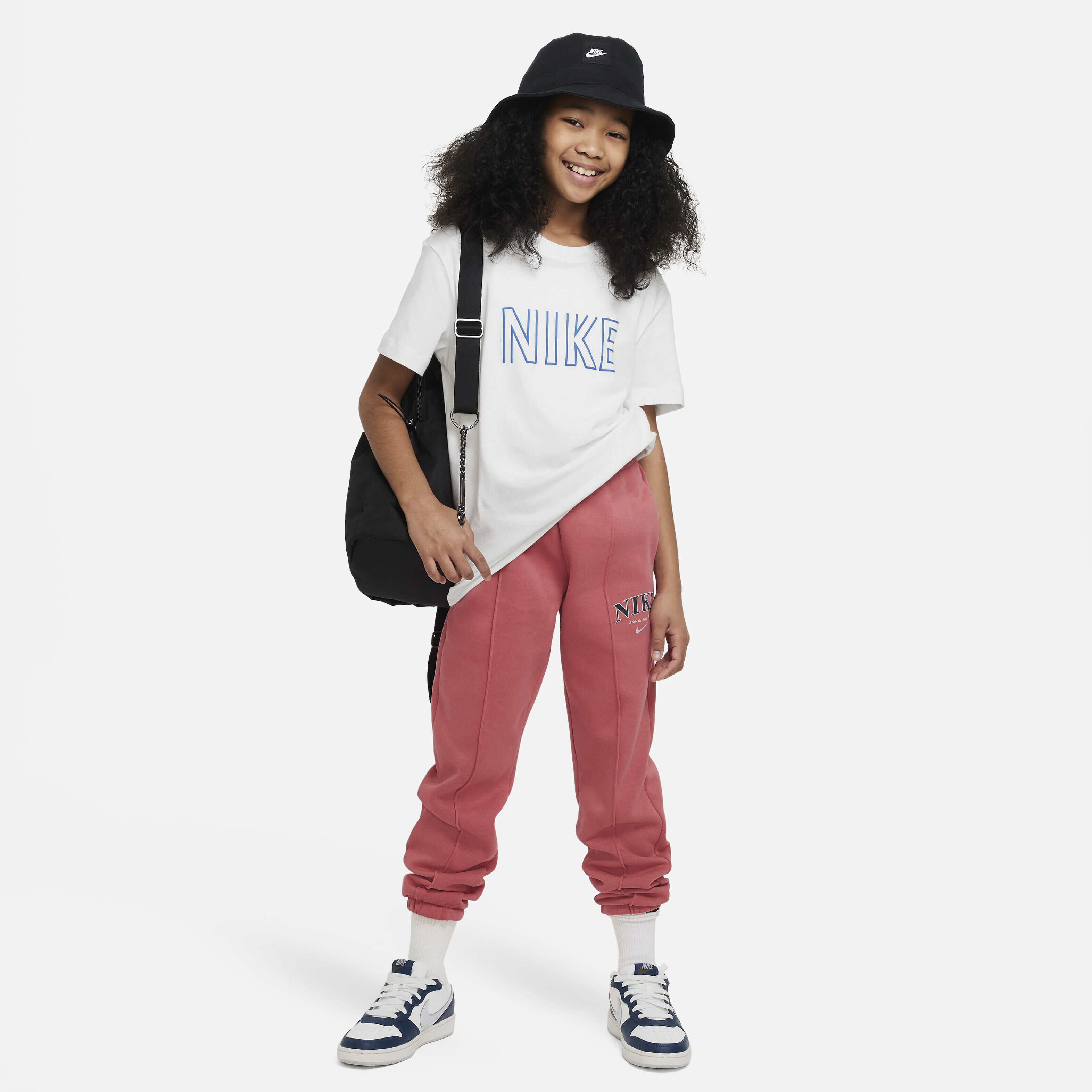 نايكي سبورتسوير image number 4