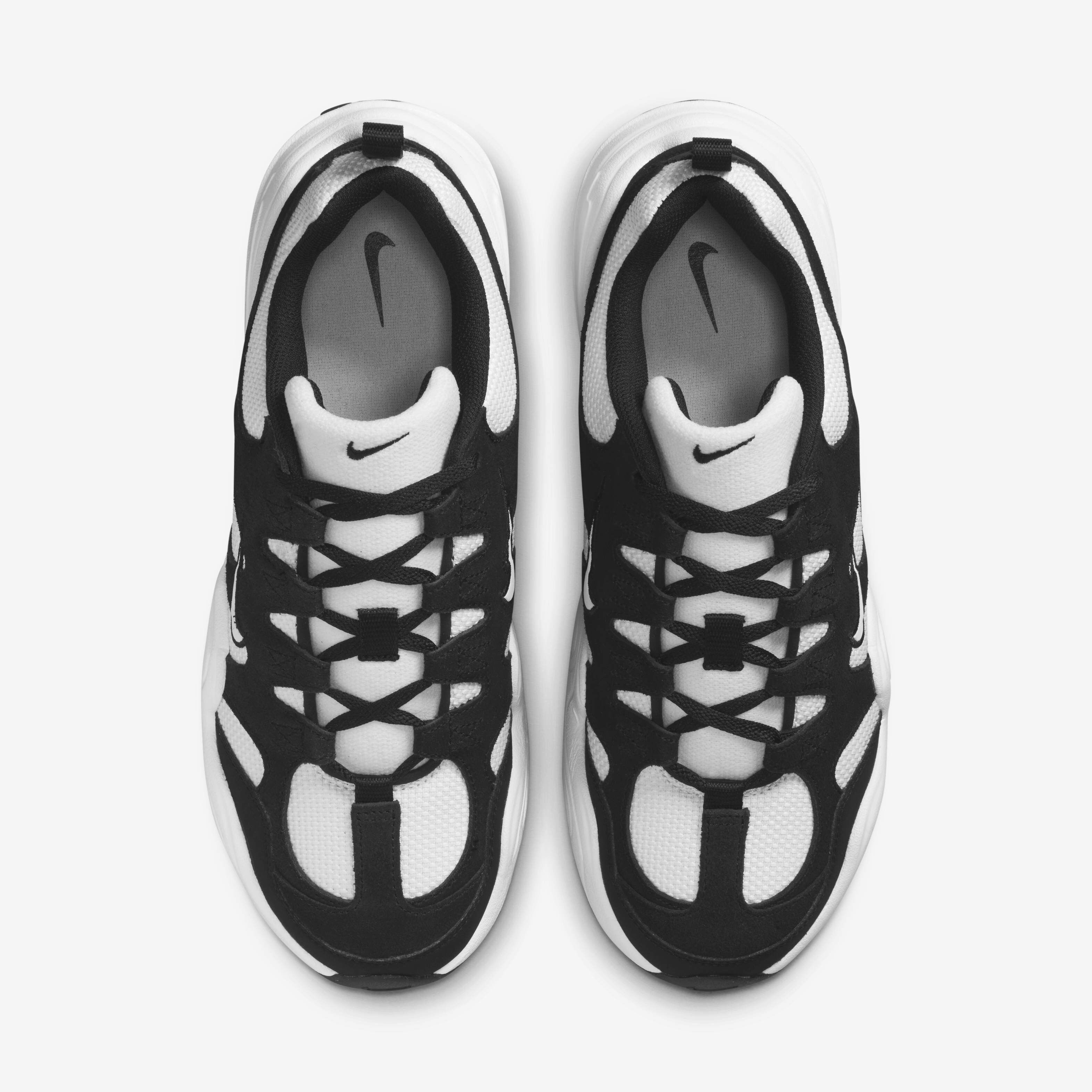 ★関税込★Nike★NIKE TECH HERA(W) BLACK★22-26cm★ ☆関税込☆Nike☆NIKE TECH HERA(W) BLACK☆22-26cm☆ (Nike