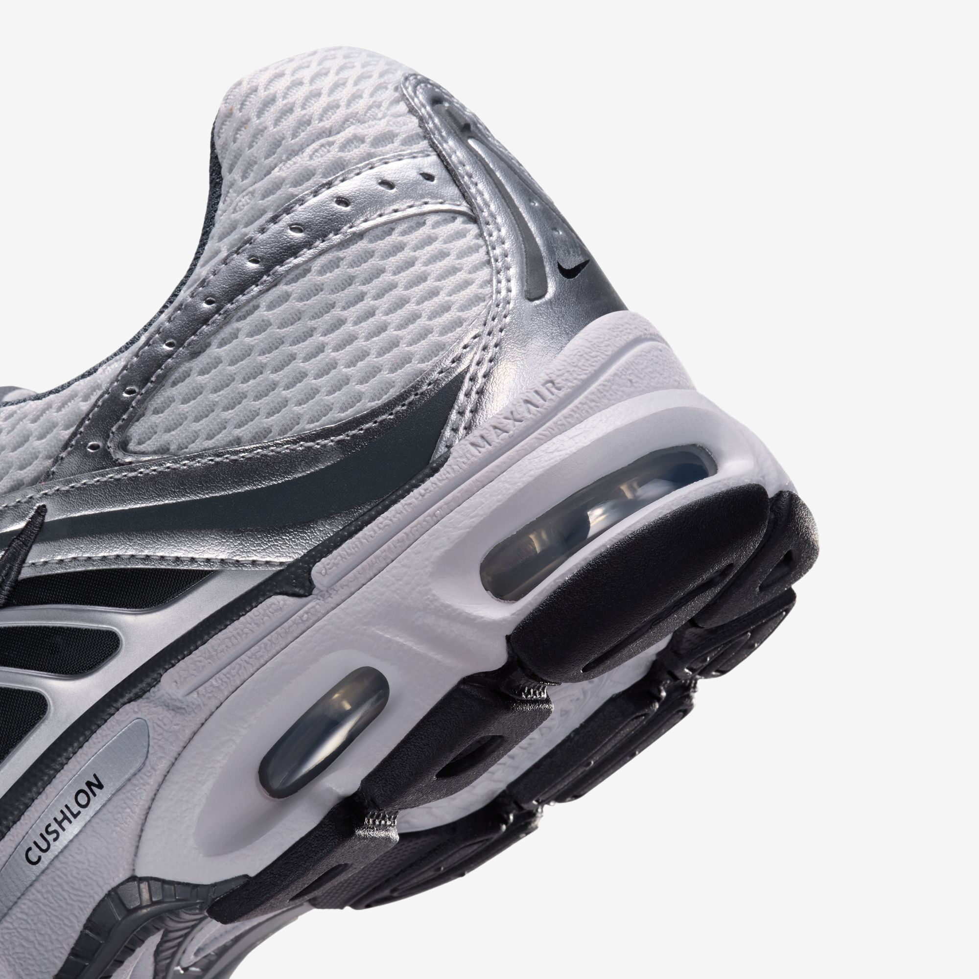 Nike Air Max Moto 2K image number 9