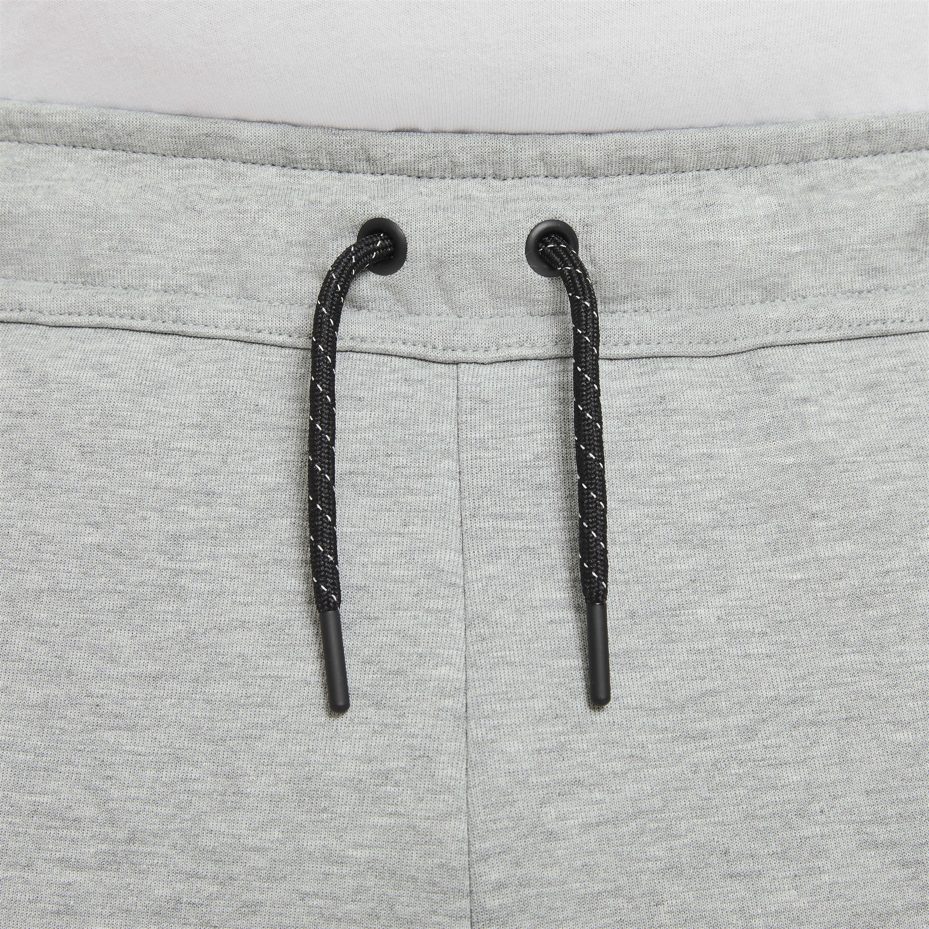 Nike Sportswear Tech Fleece image number 9
