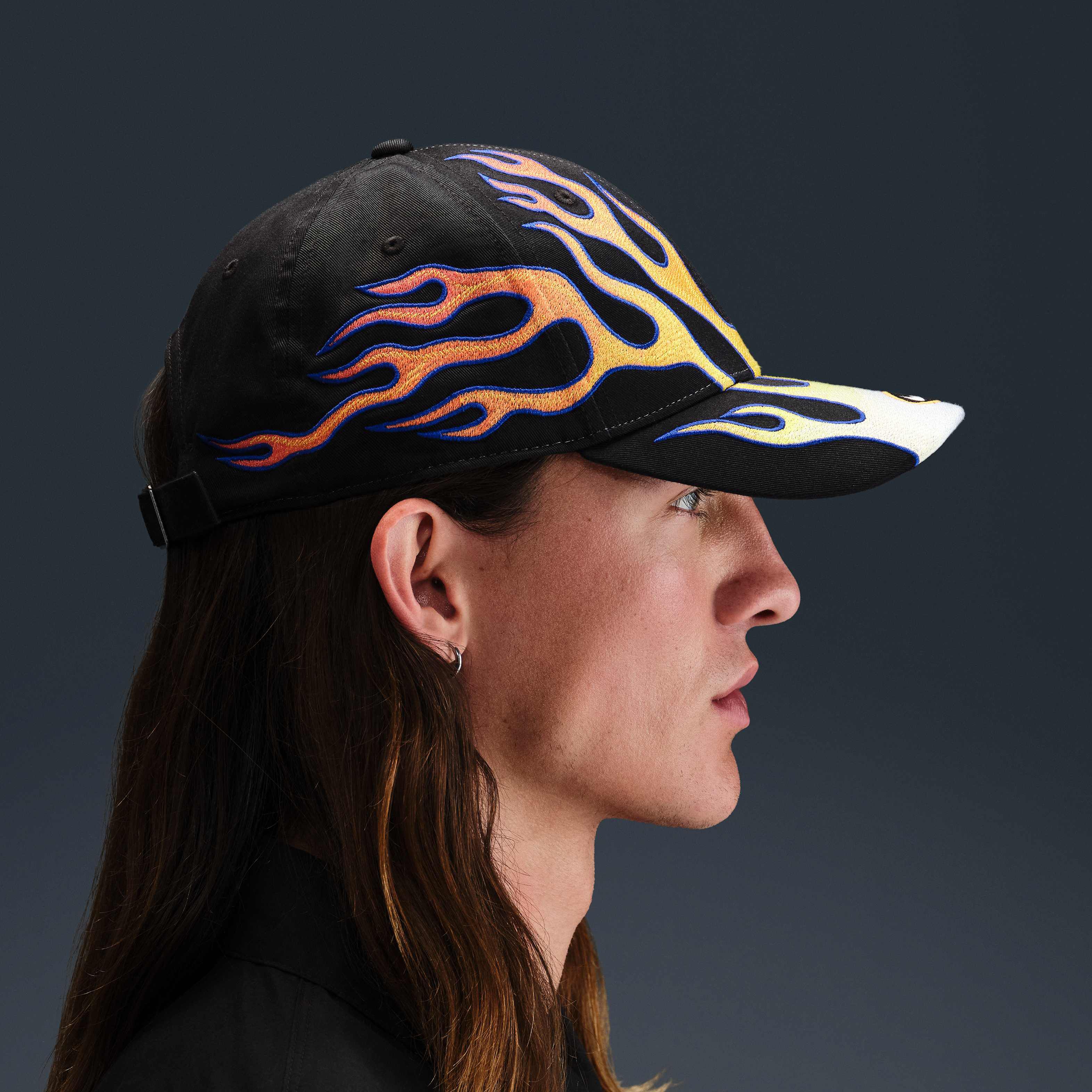 帽子 Nike Structured OG Flame Club Cap Black s-l400.jpg