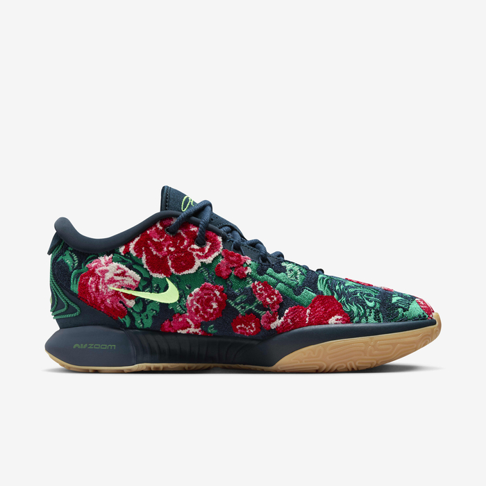LeBron XXI Premium image number 2 LeBron XXI Premium image number 2