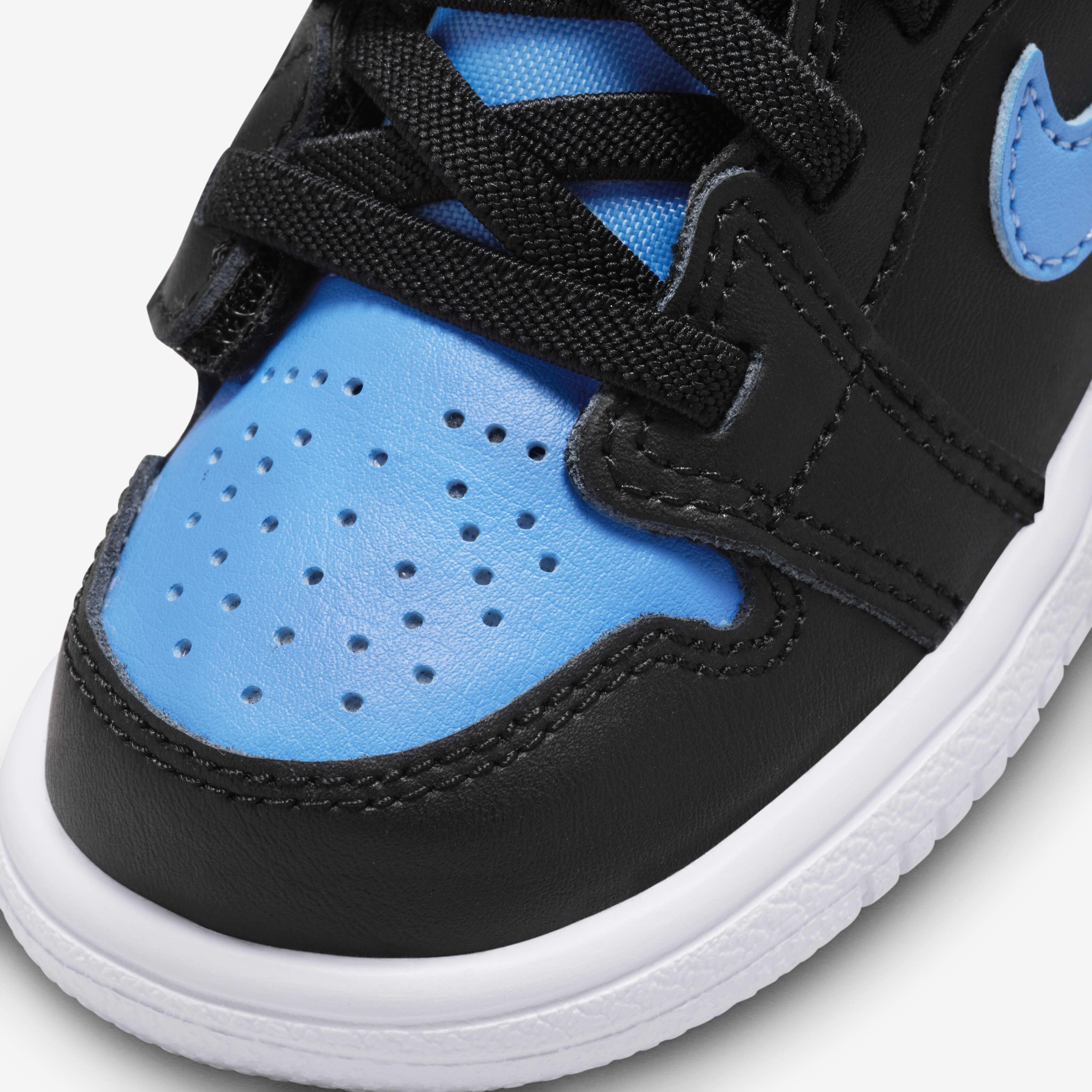 جوردن 1 لو الت image number 6