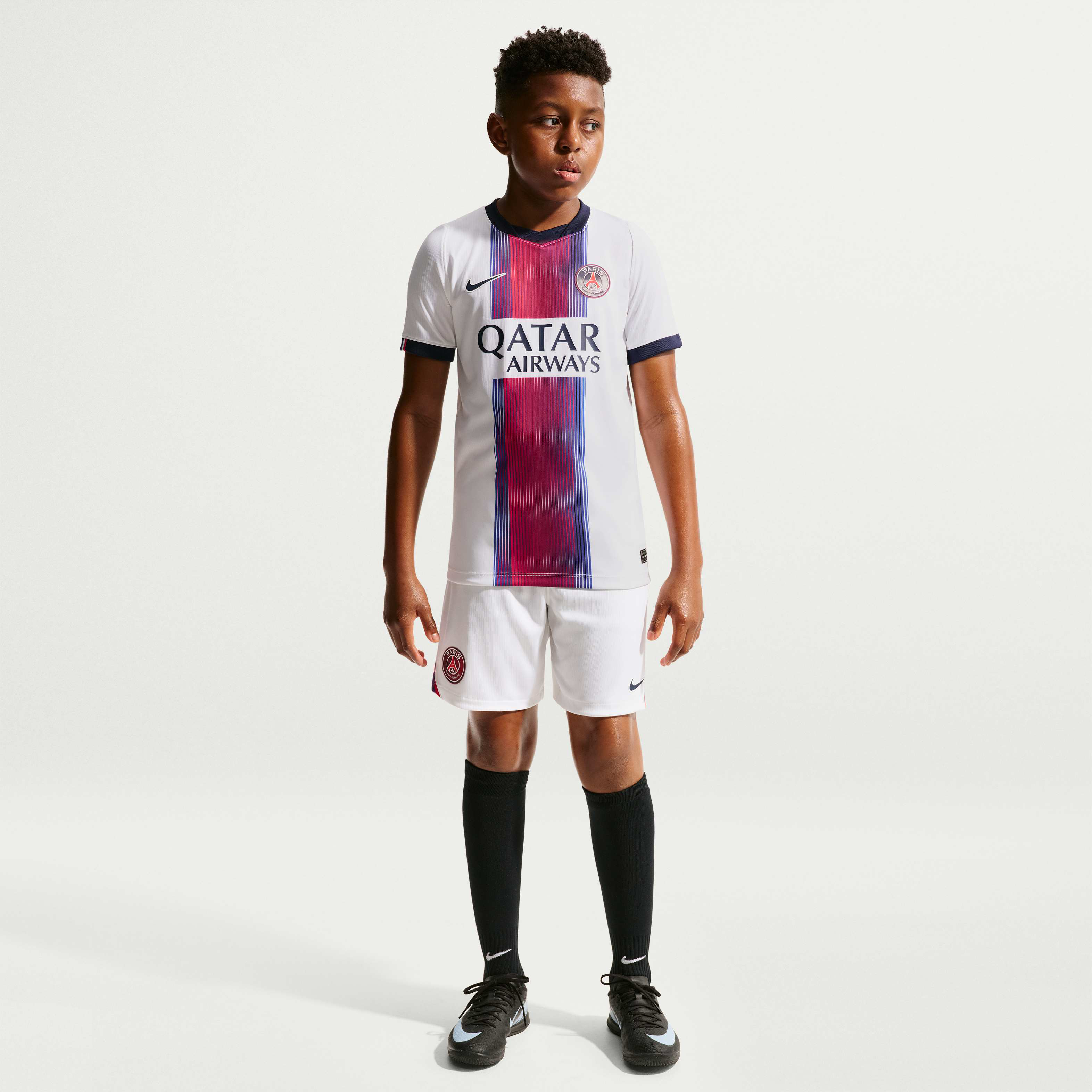 Paris Saint-Germain 2026/27 Stadium Away image number 6