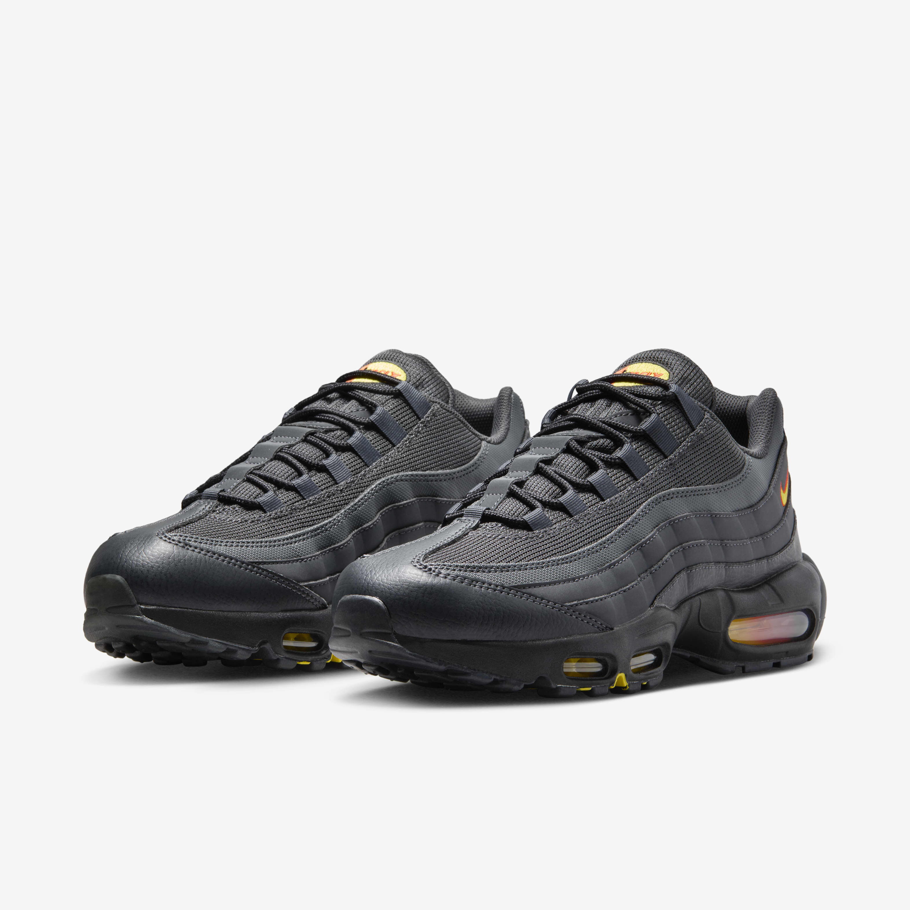 Nike Air Max 95 image number 4
