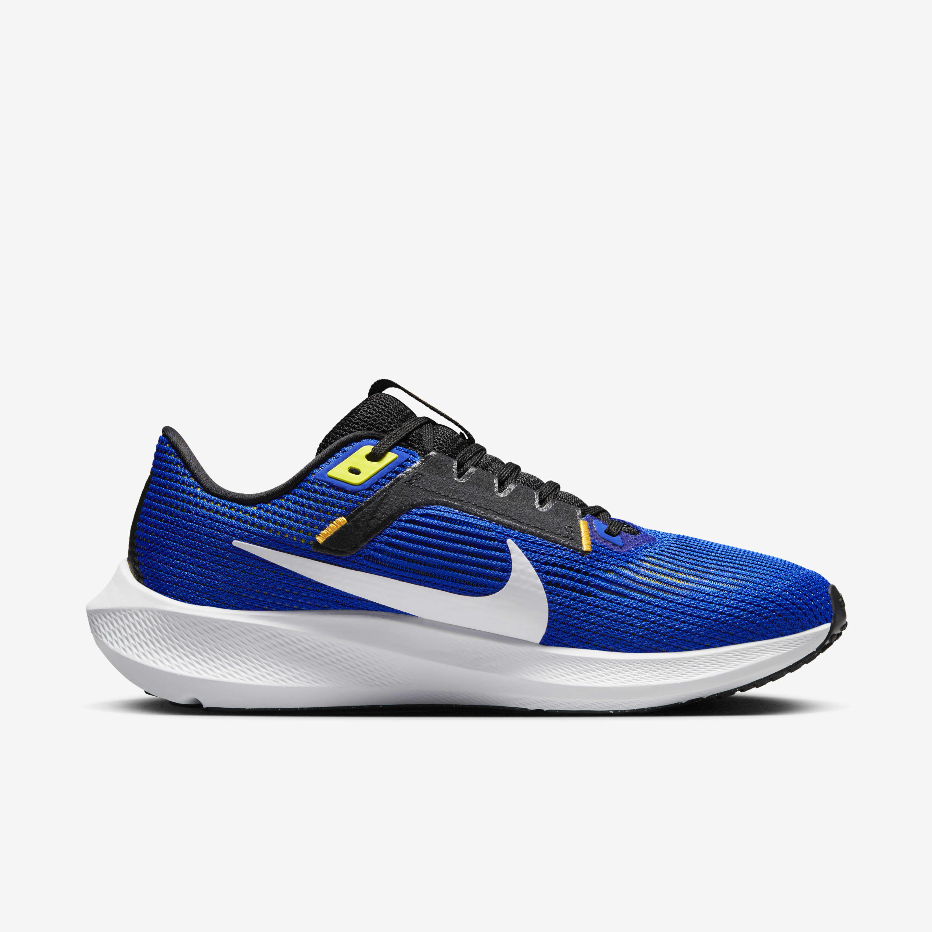 Nike Pegasus 40 image number 2