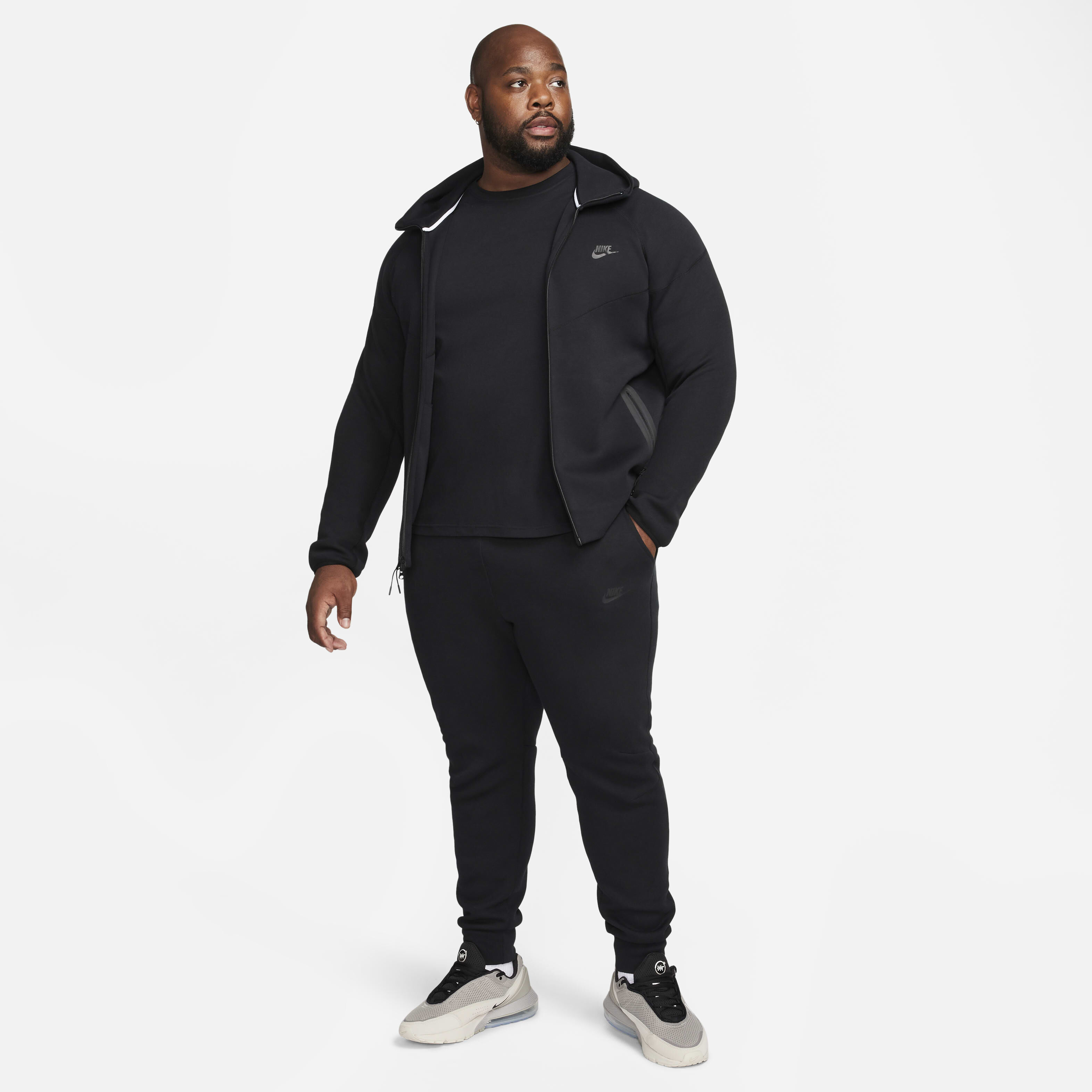 Men's Nike Sportswear Tech Fleece Windrunner - BLACK/BLACK