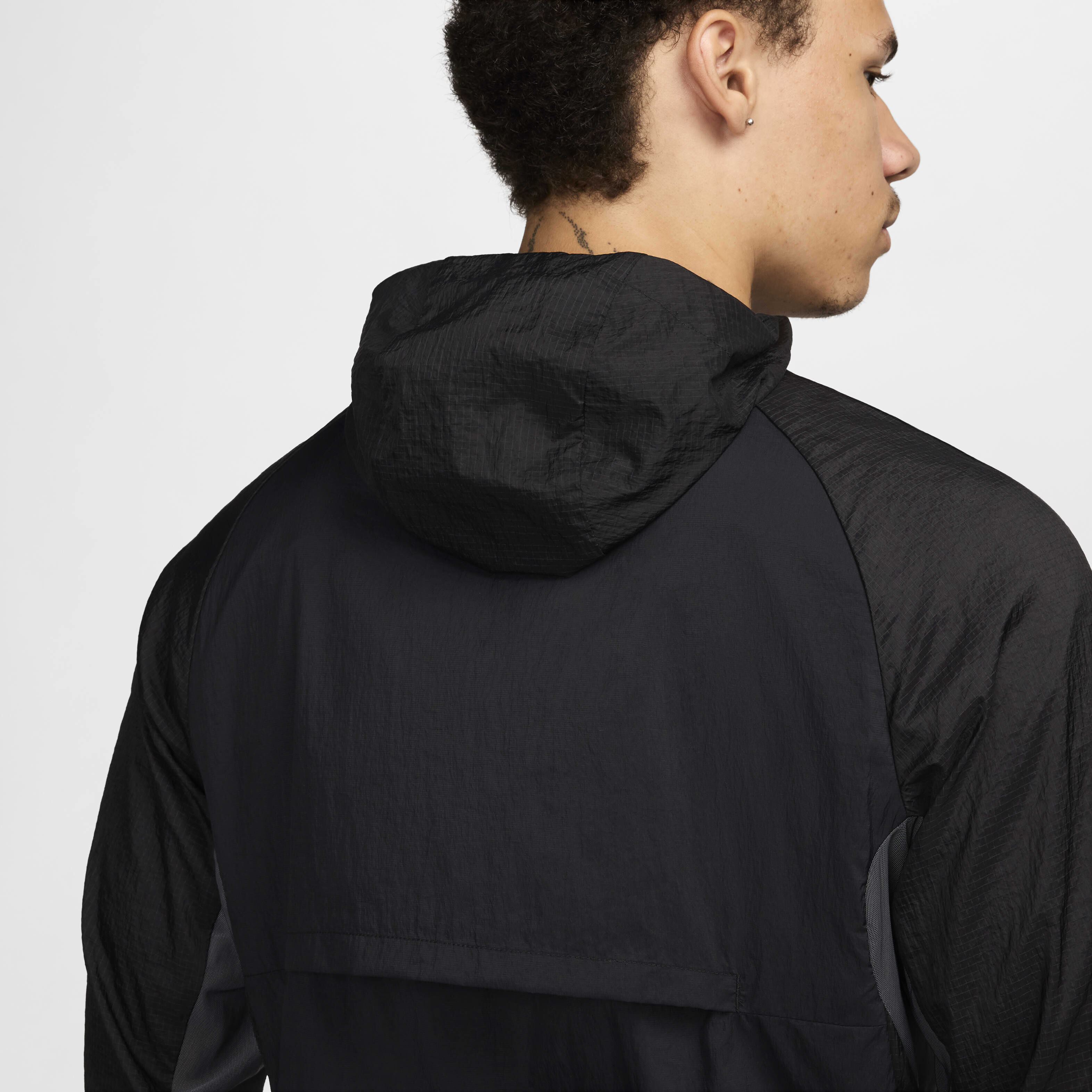 Buy Nike Trail Aireez Men's Running Jacket - Black