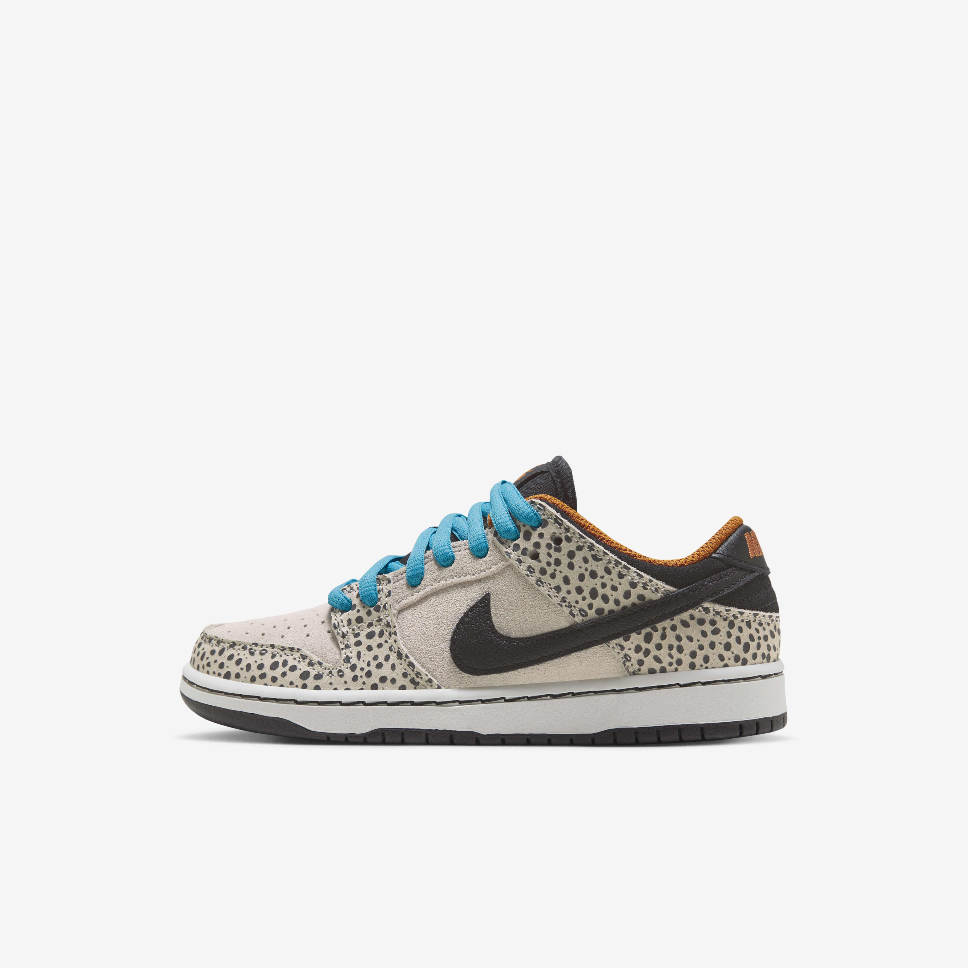 Buy Nike SB Dunk Low Pro Electric Younger Kids Shoes Nike Kuwait Official