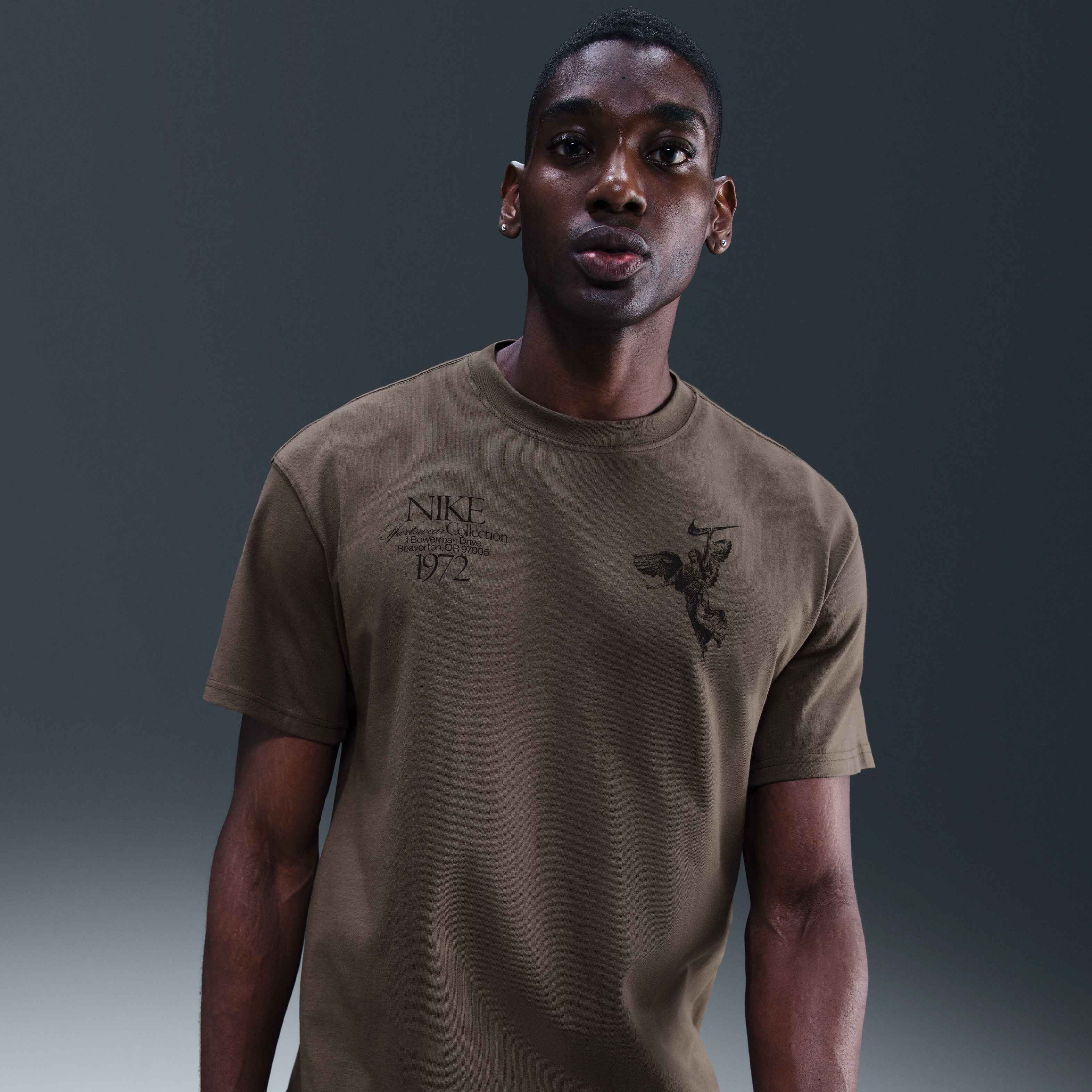 Nike Sportswear image number 0