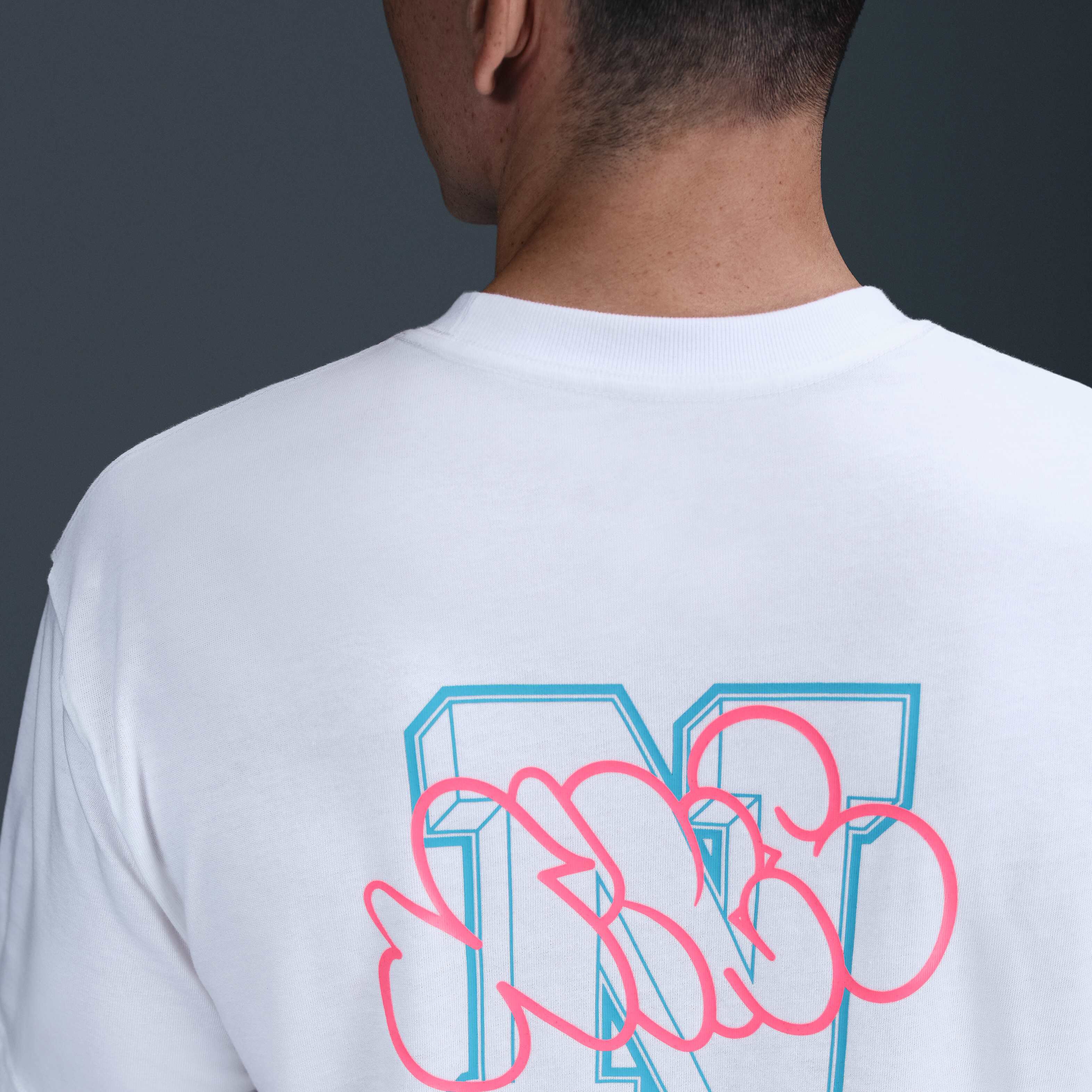 【NIKE】★MAX90 BASKETBALL T-SHIRT★韓国人気★【正規品】 Nike Men's Max90 Basketball T-Shirt. Nike.com