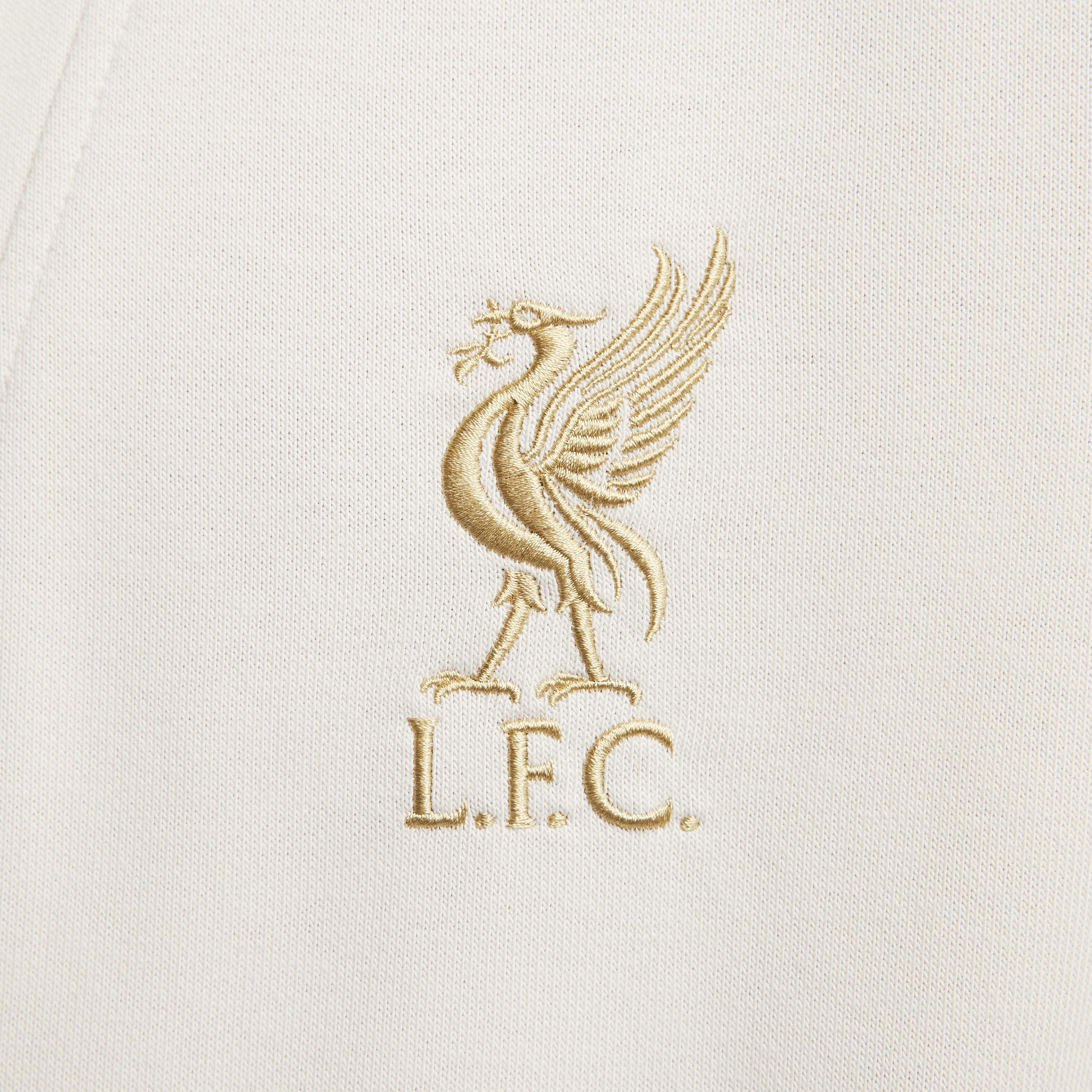LeBron James x Liverpool F.C. image number 3