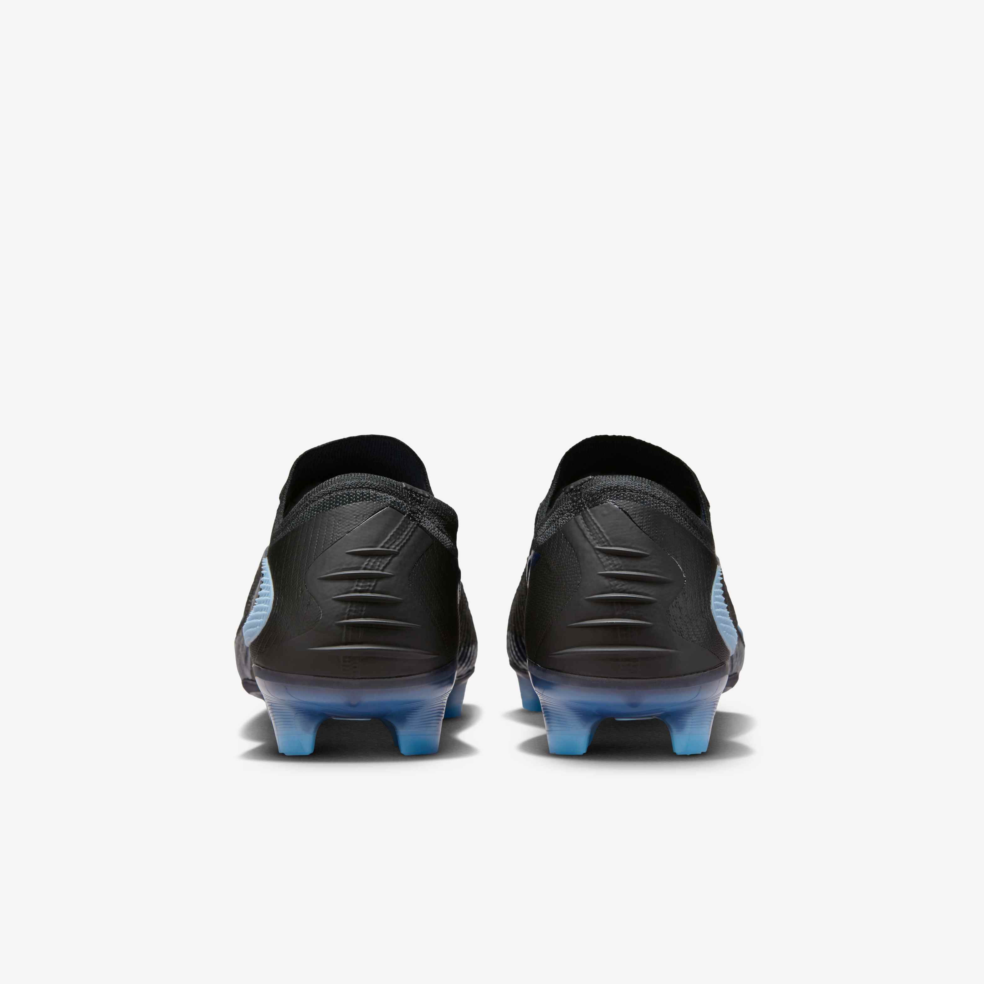 Nike Phantom 6 Low Elite image number 5