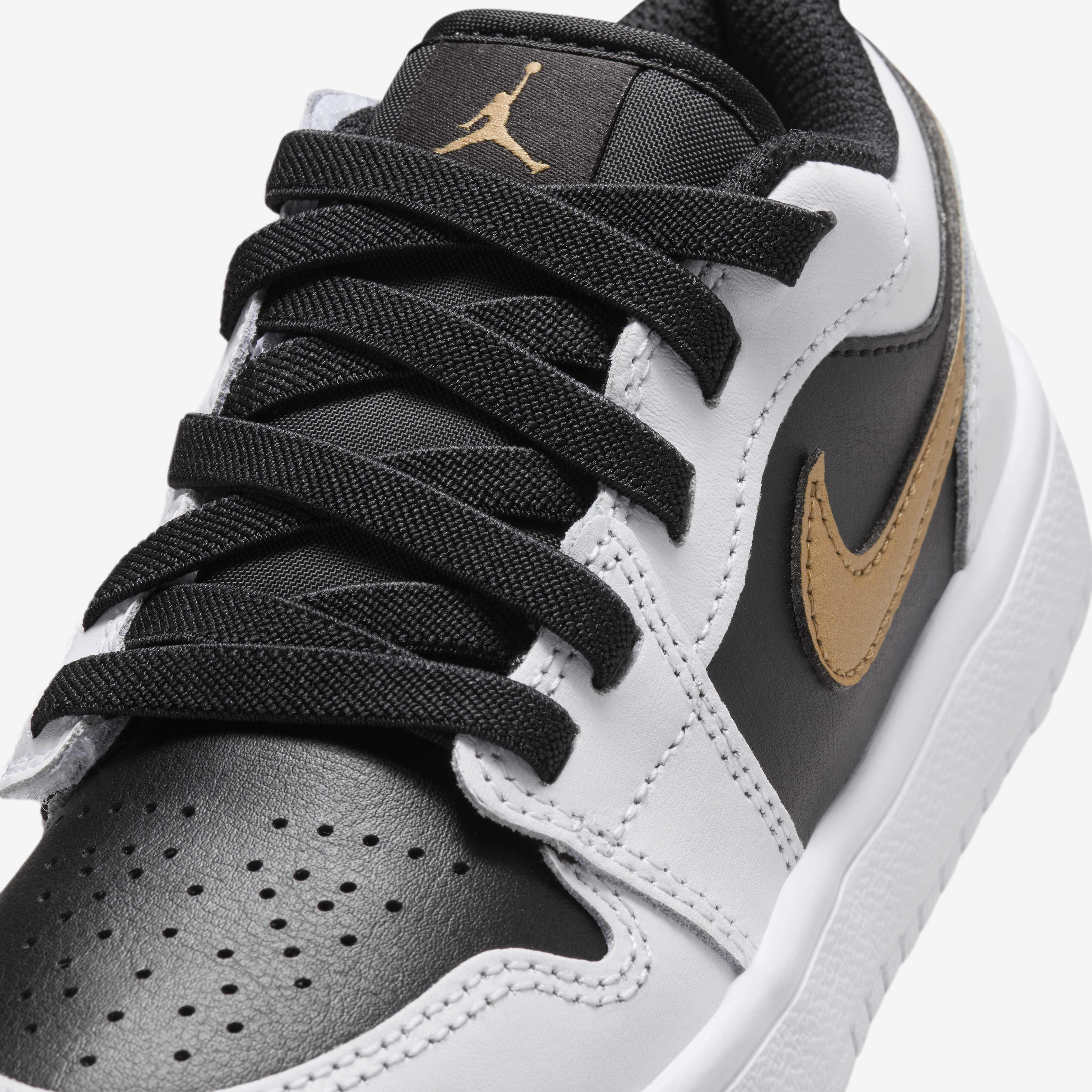 Jordan 1 Low Alt image number 6