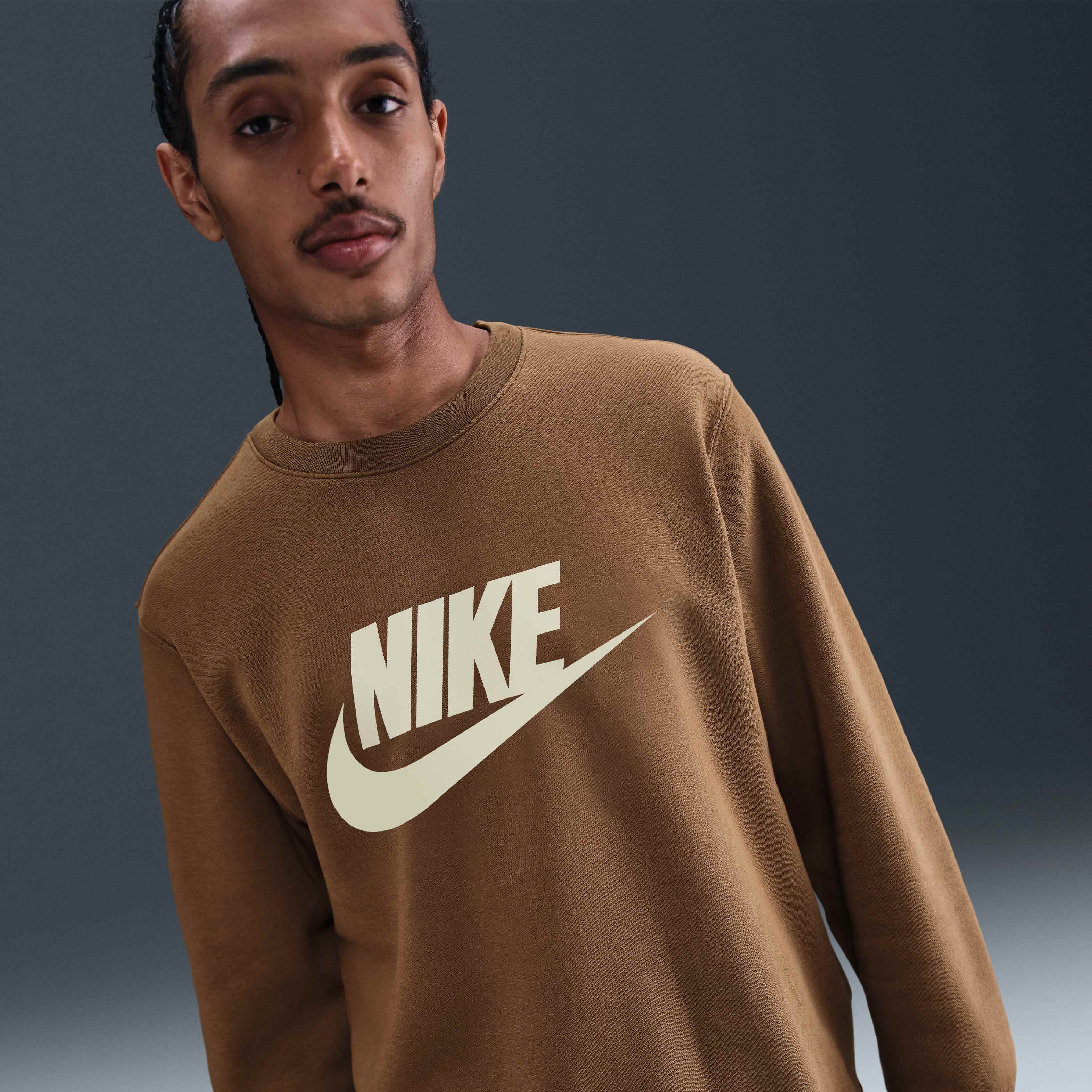 Nike Sportswear Club image number 0