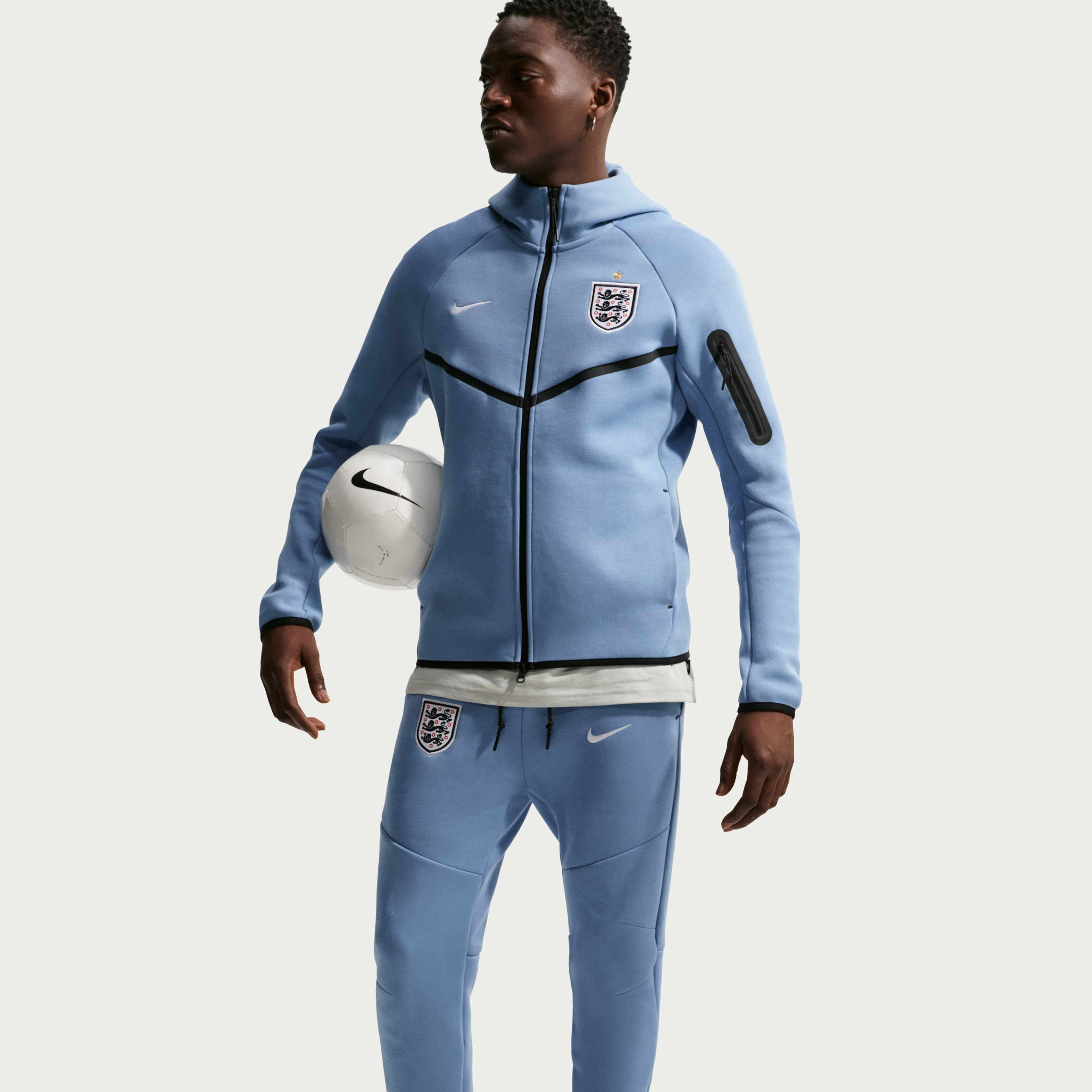 England Tech Fleece image number 3