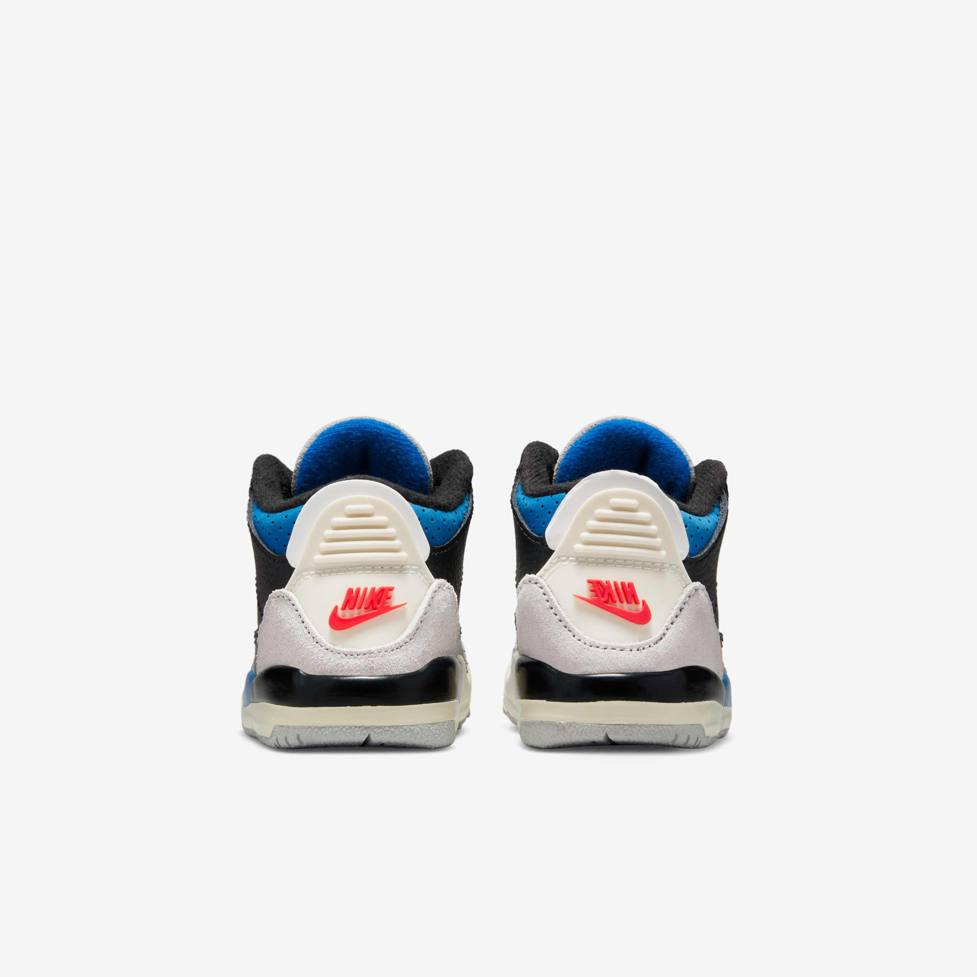 Jordan 3 Retro image number 5