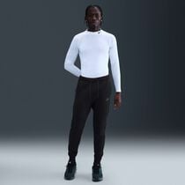 Nike Tech