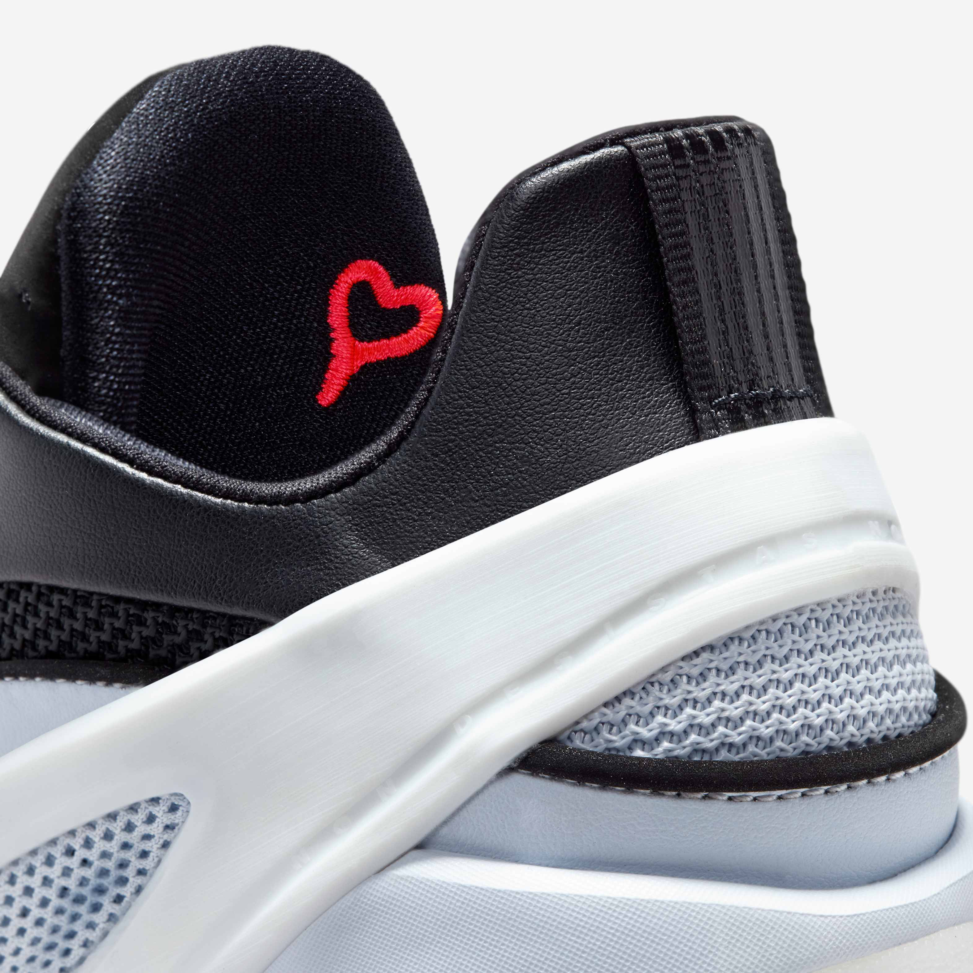 لوكا دونتشيتش لوكا 5 "فينوم" image number 8