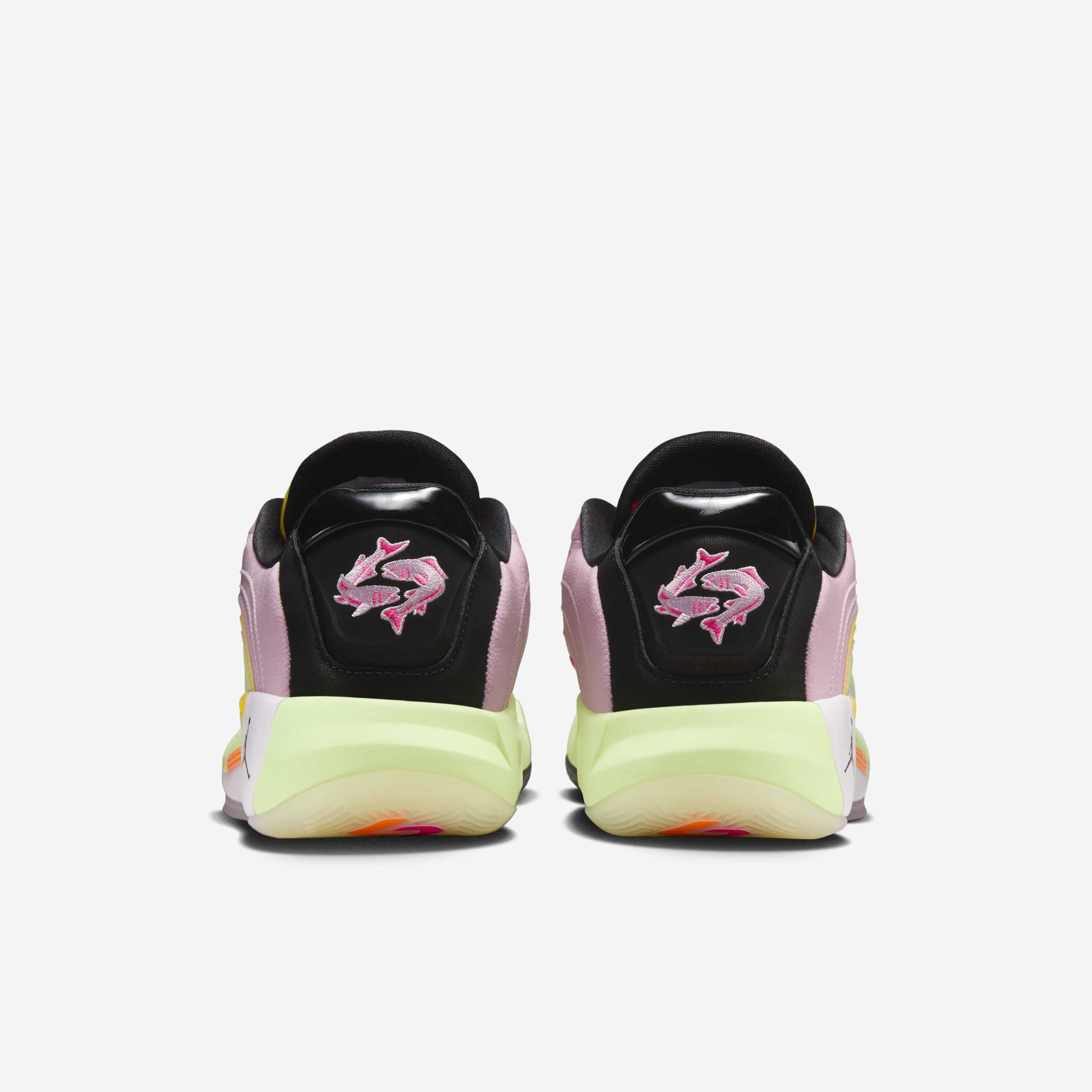 Luka 4 'Gone Fishing' image number 5