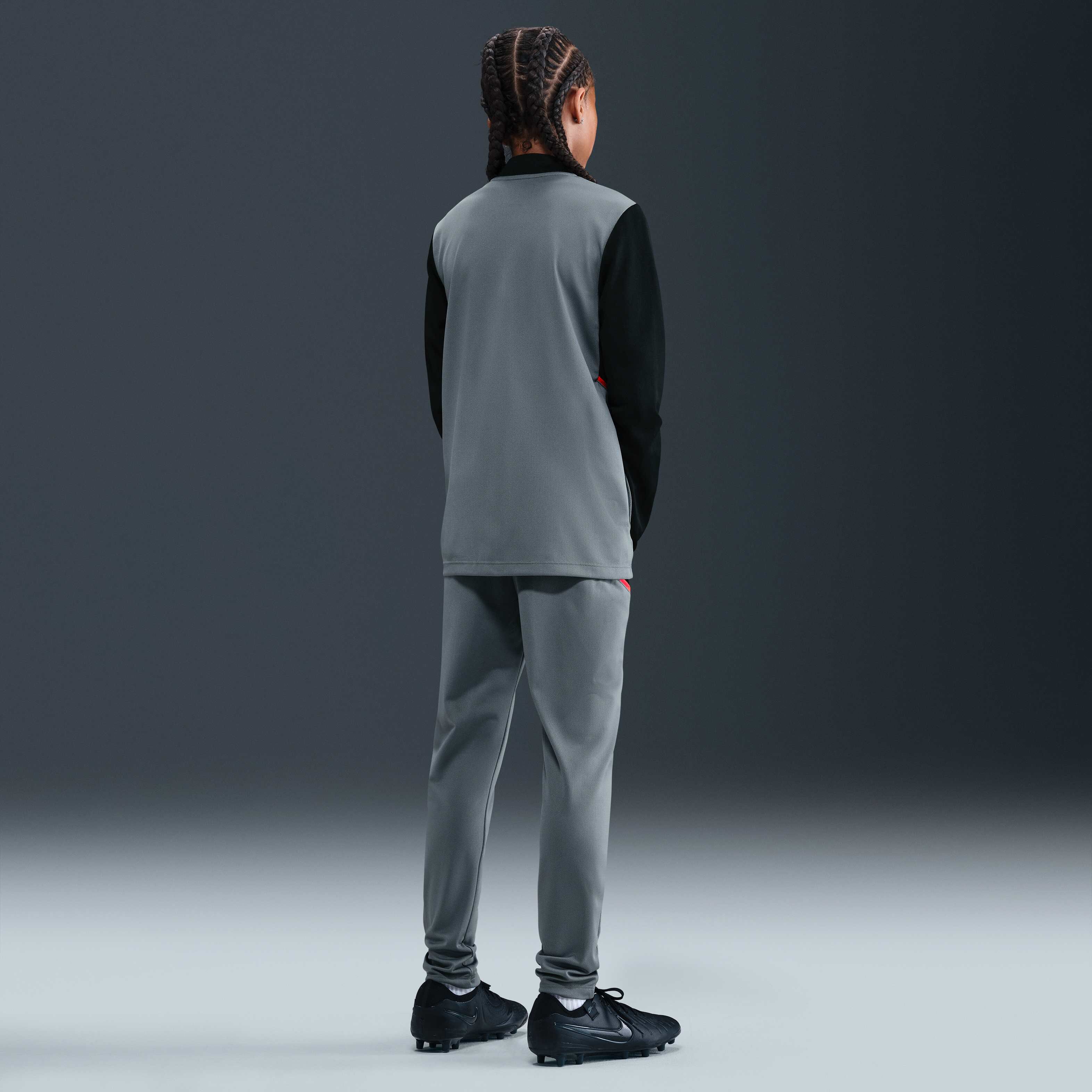 نايكي أكاديمي image number 5