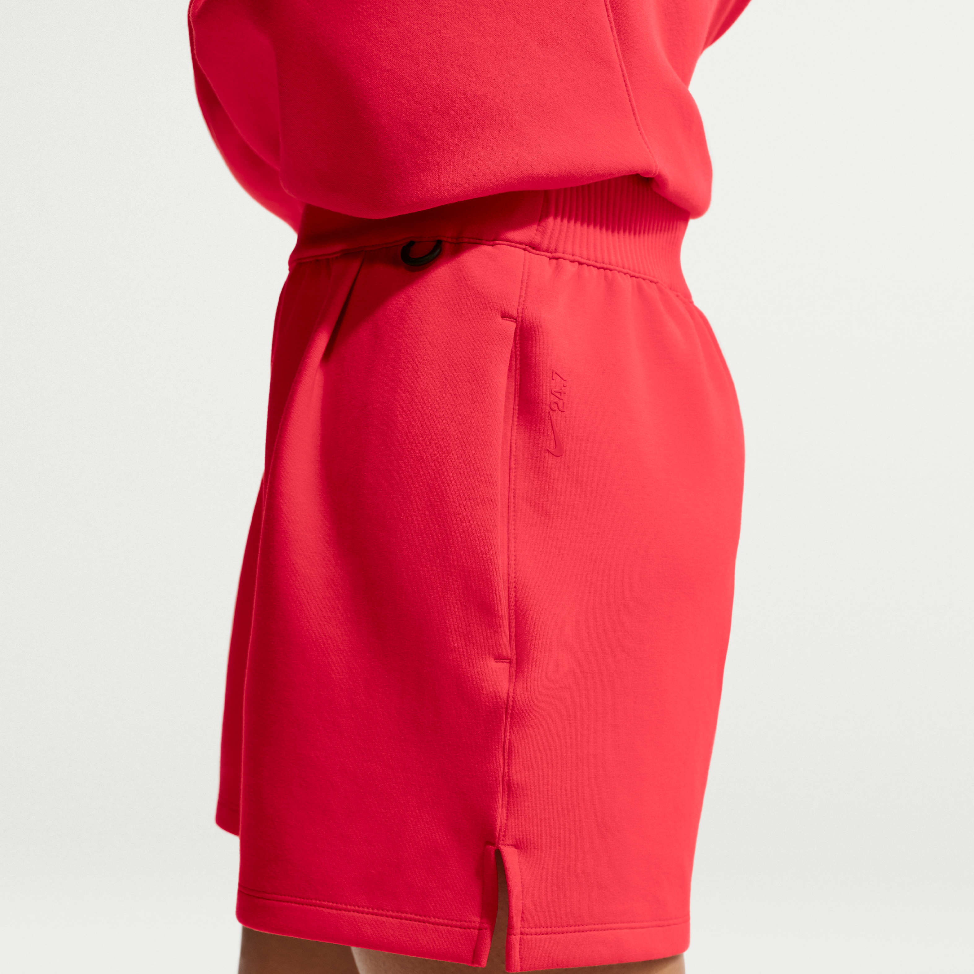 نايكي 24.7 امبوسبلي سوفت image number 2