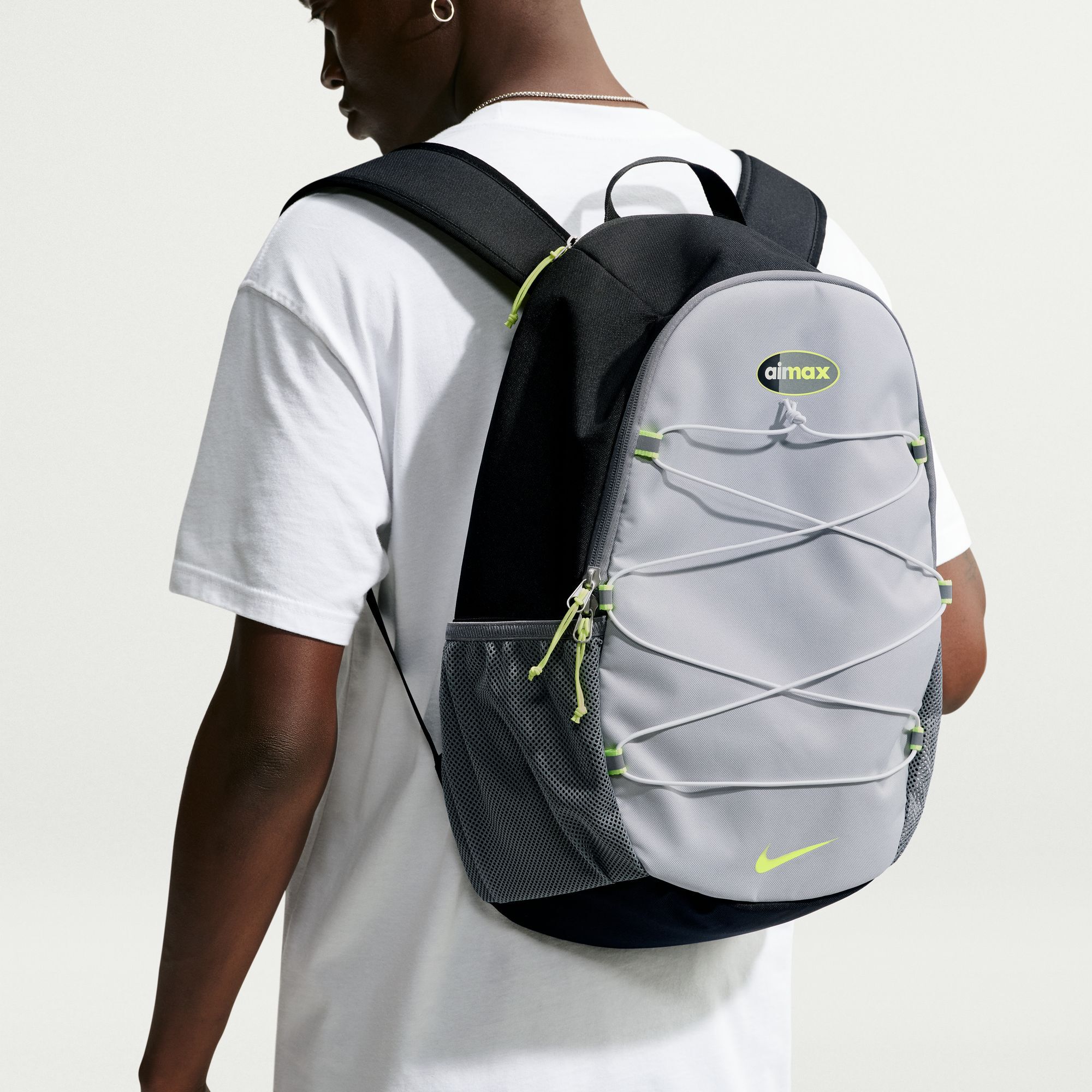 Zoom image
