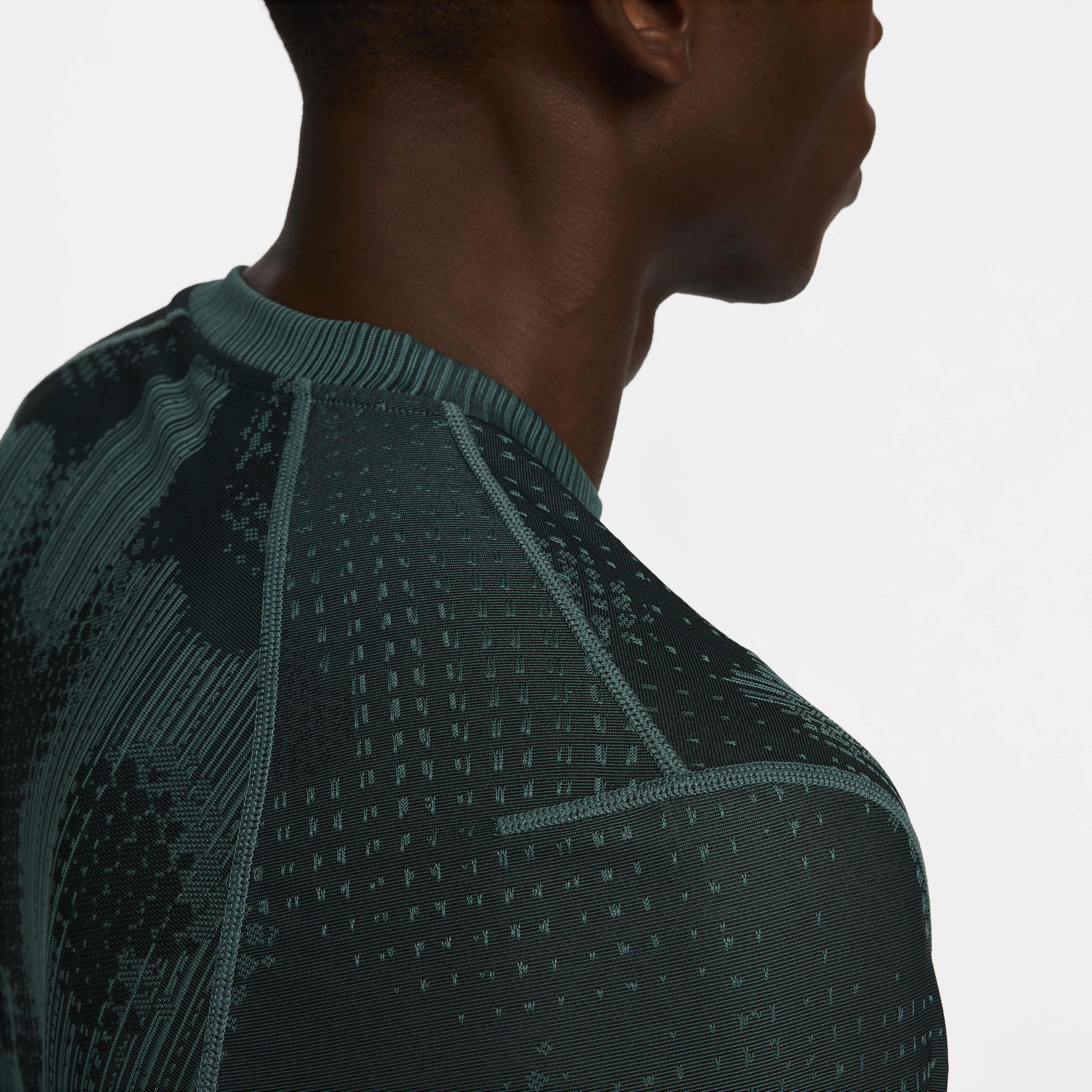 نايكي APS image number 5