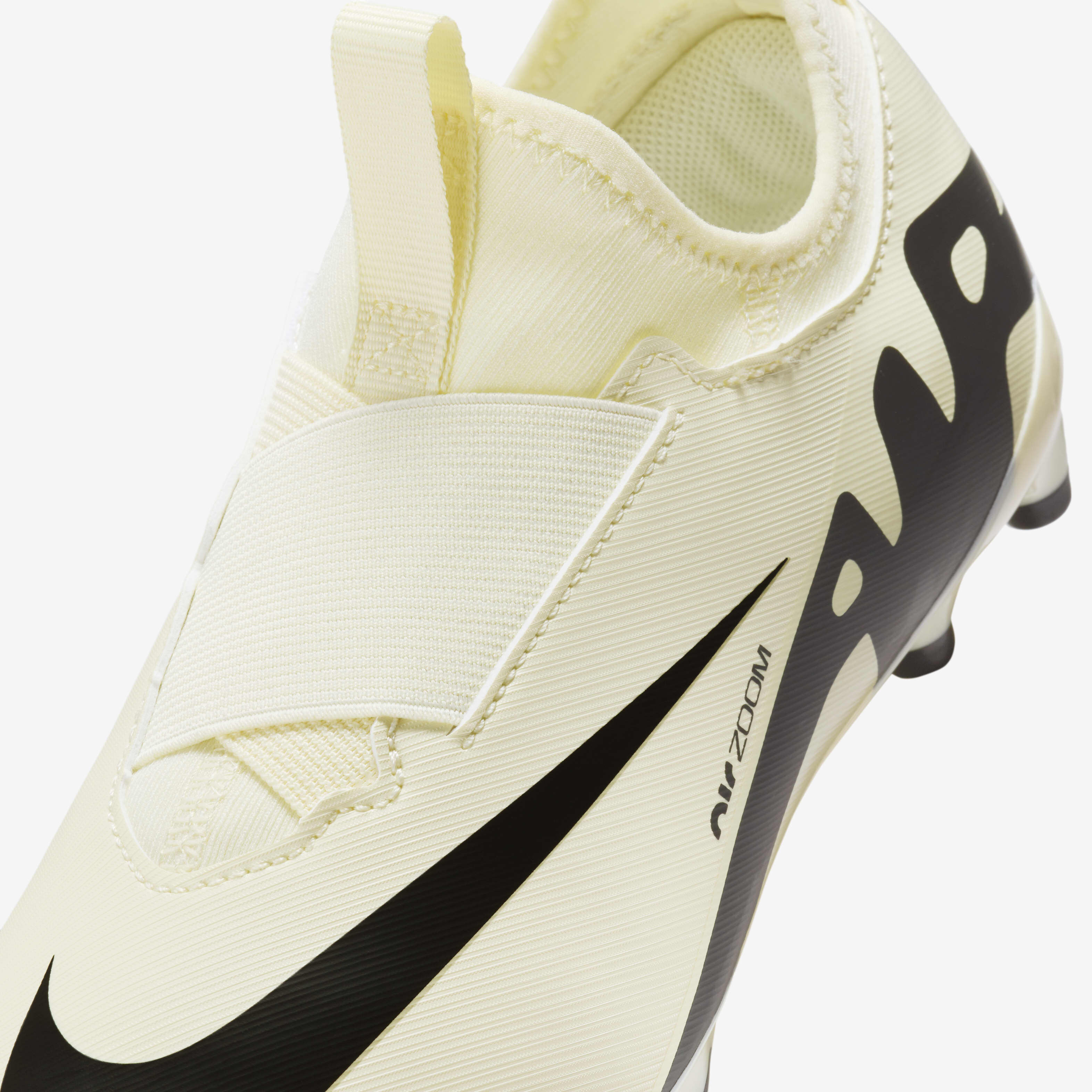 Nike Jr. Mercurial Vapor 15 Academy image number 7