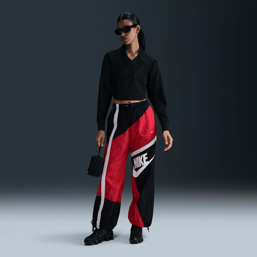 نايكي سبورتسوير ستريت