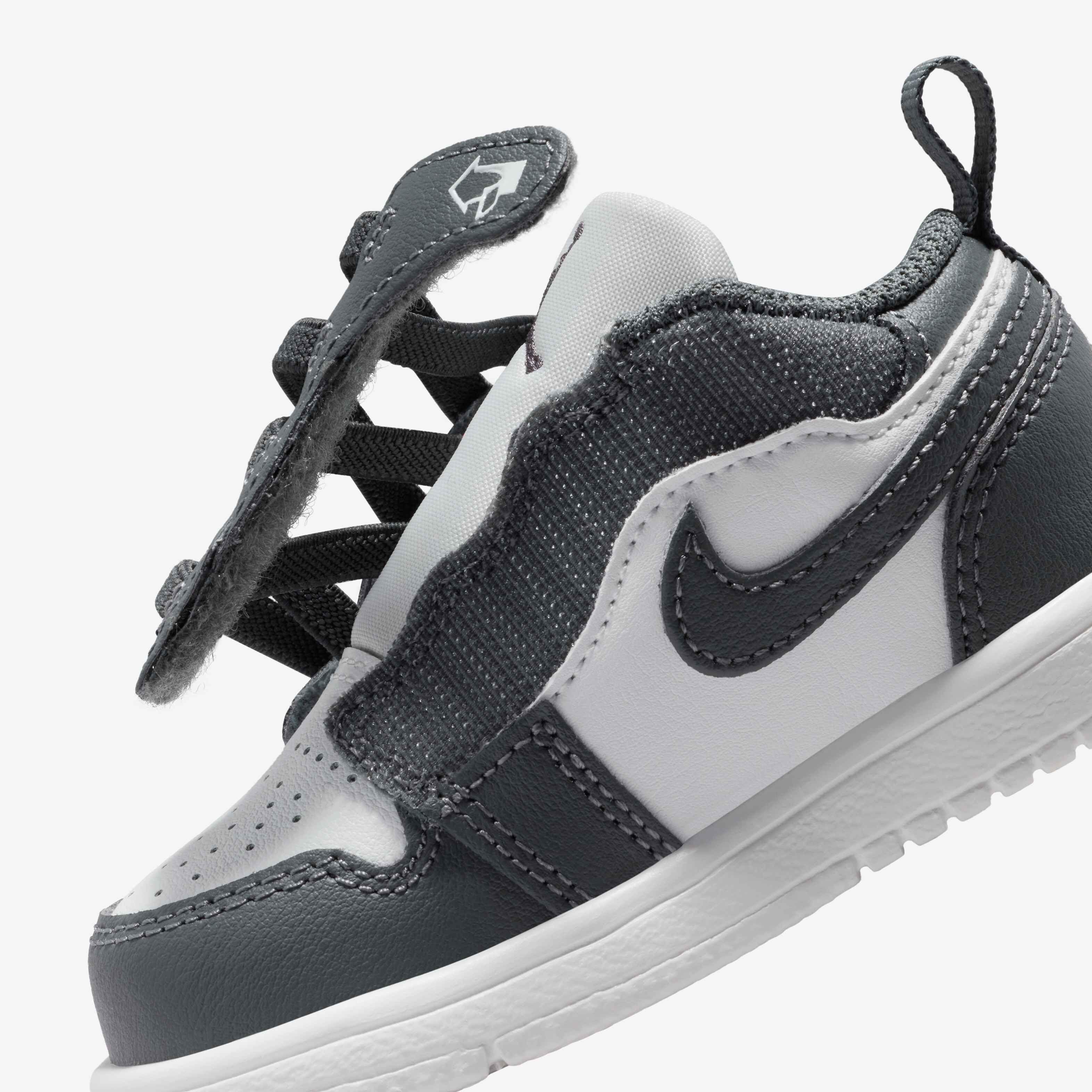 جوردن 1 لو الت image number 7