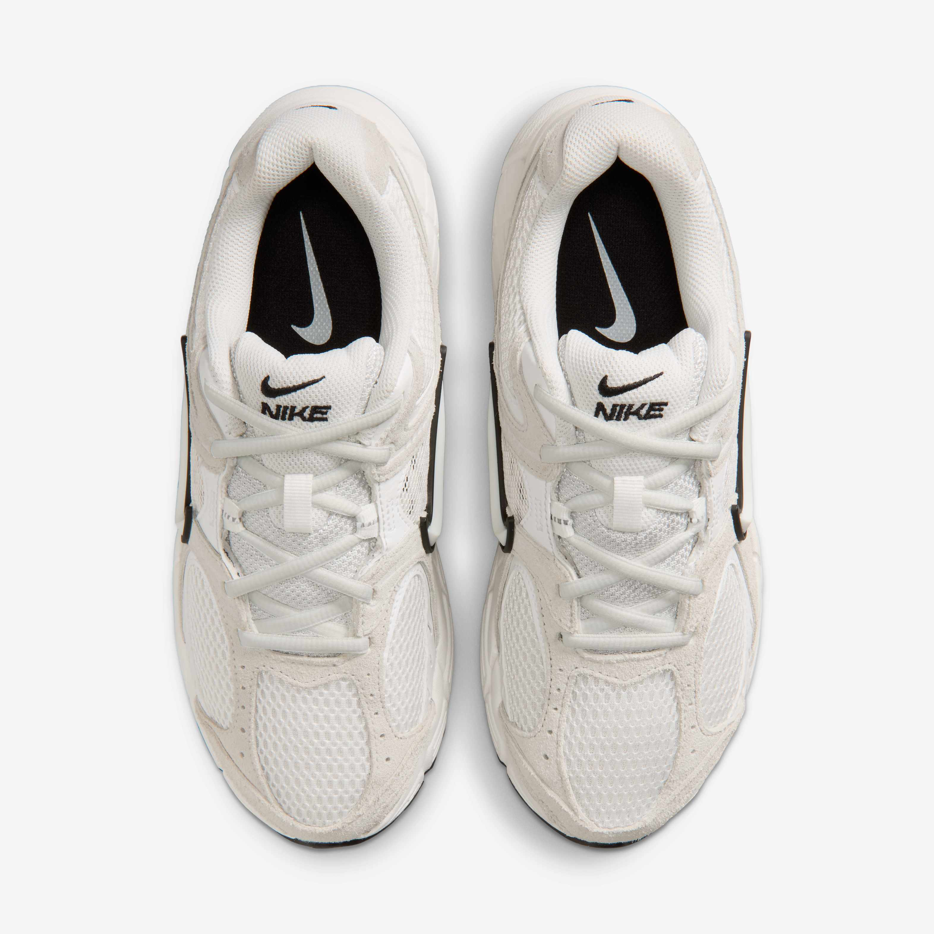 Nike V5 RNR Suede image number 3