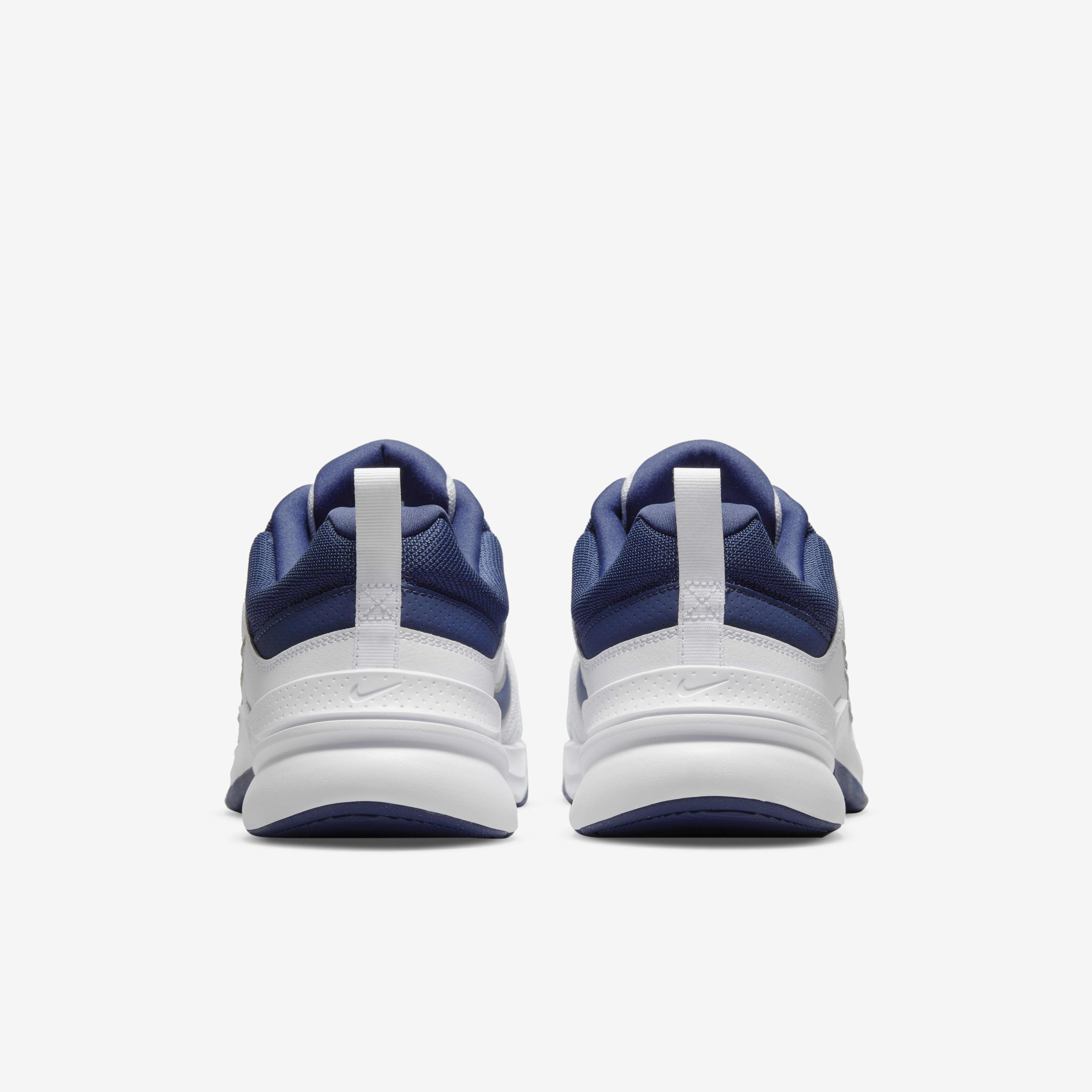 نايكي ديفاي اول داي image number 5