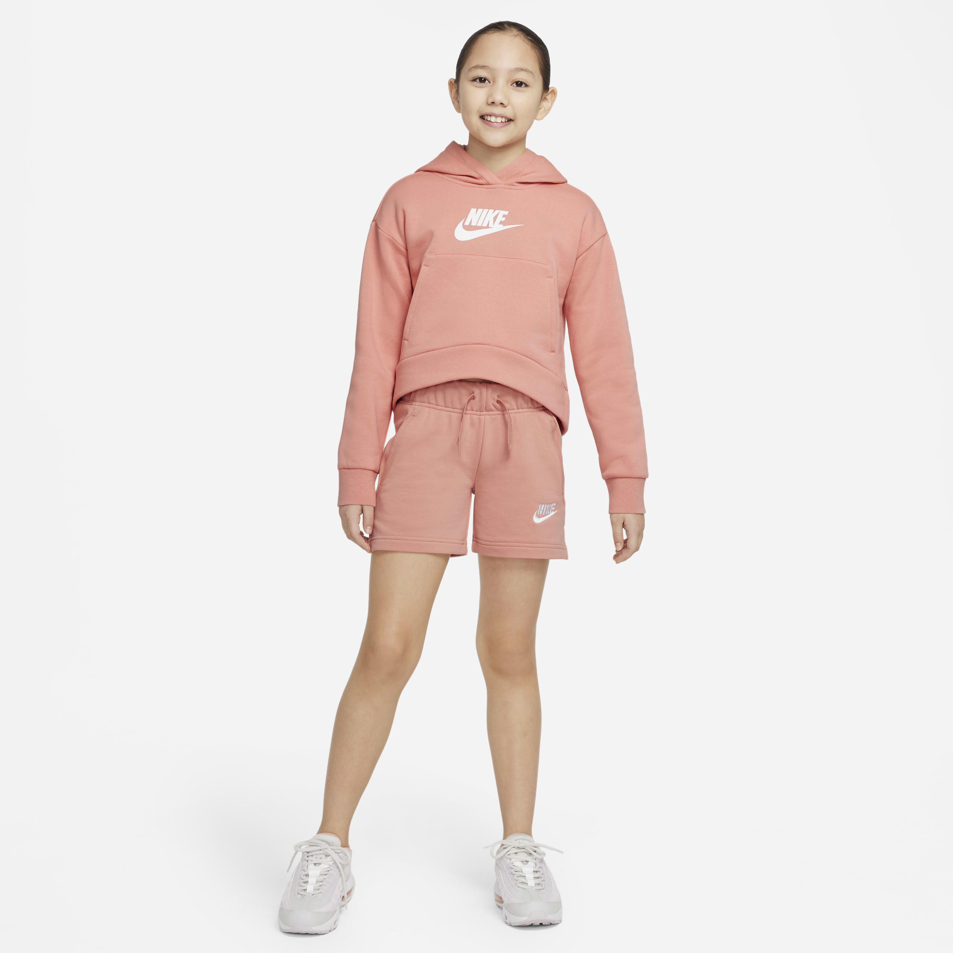 نايكي سبورتسوير كلوب image number 4