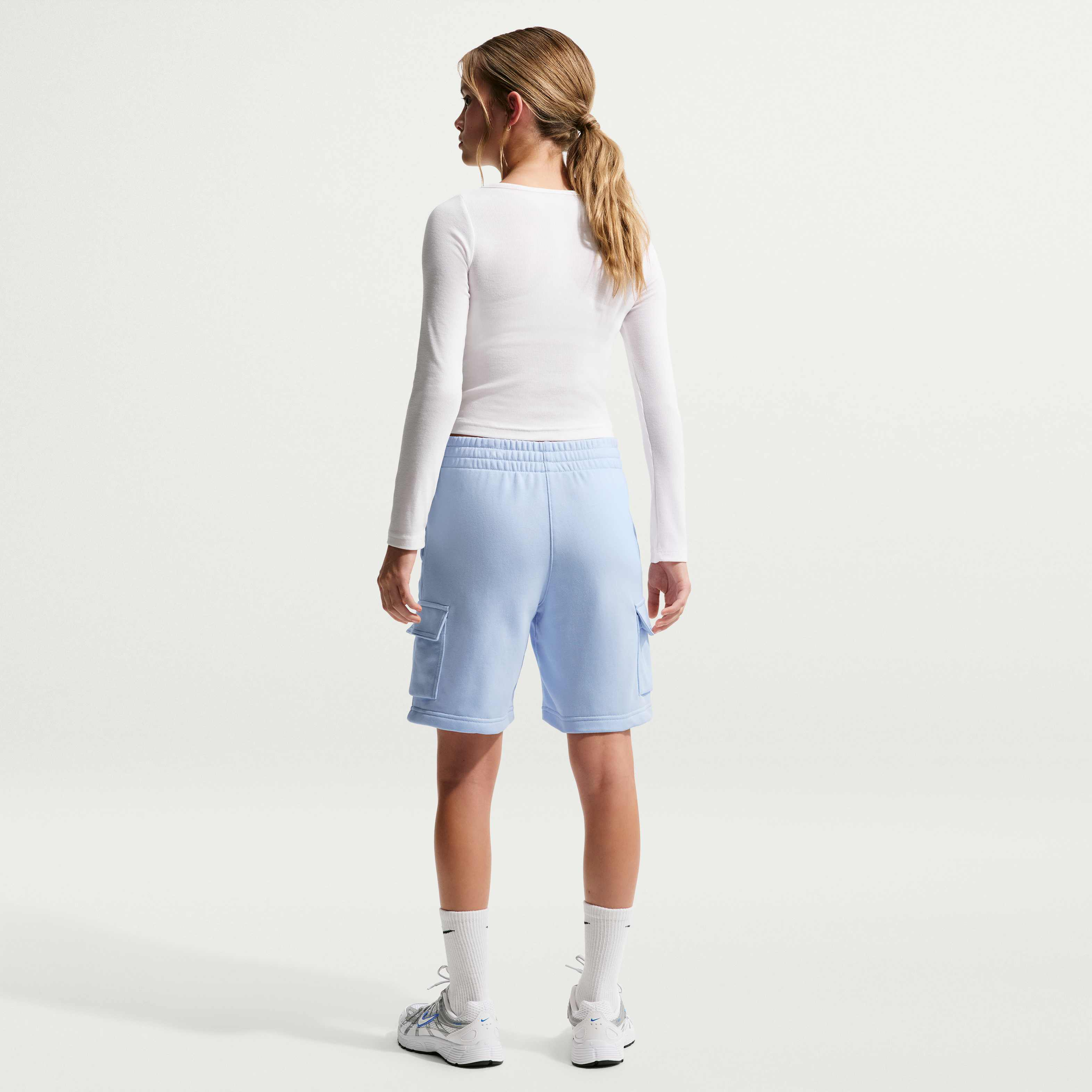 Nike Sportswear Club image number 4
