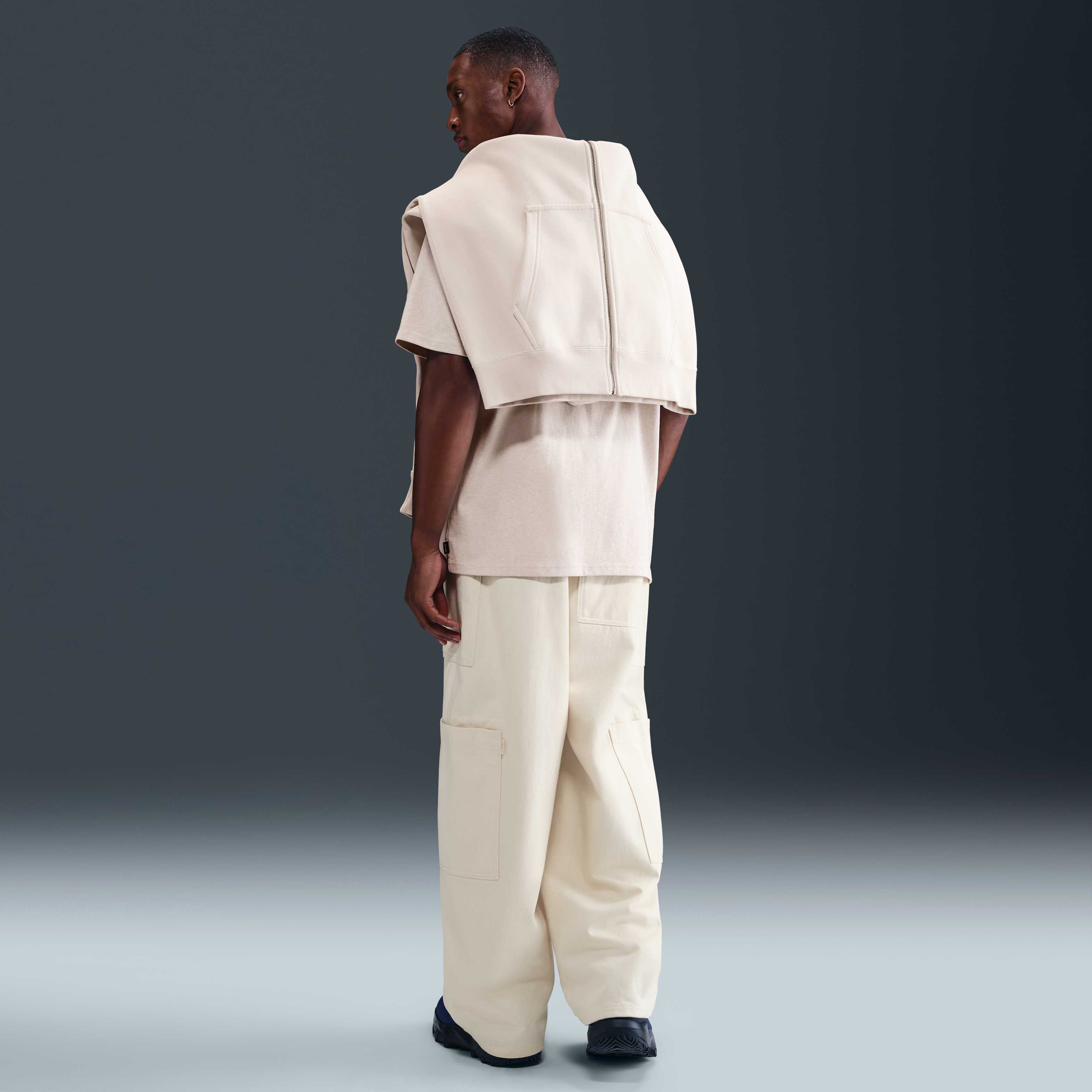 Nike Sportswear Premium Essentials image number 4