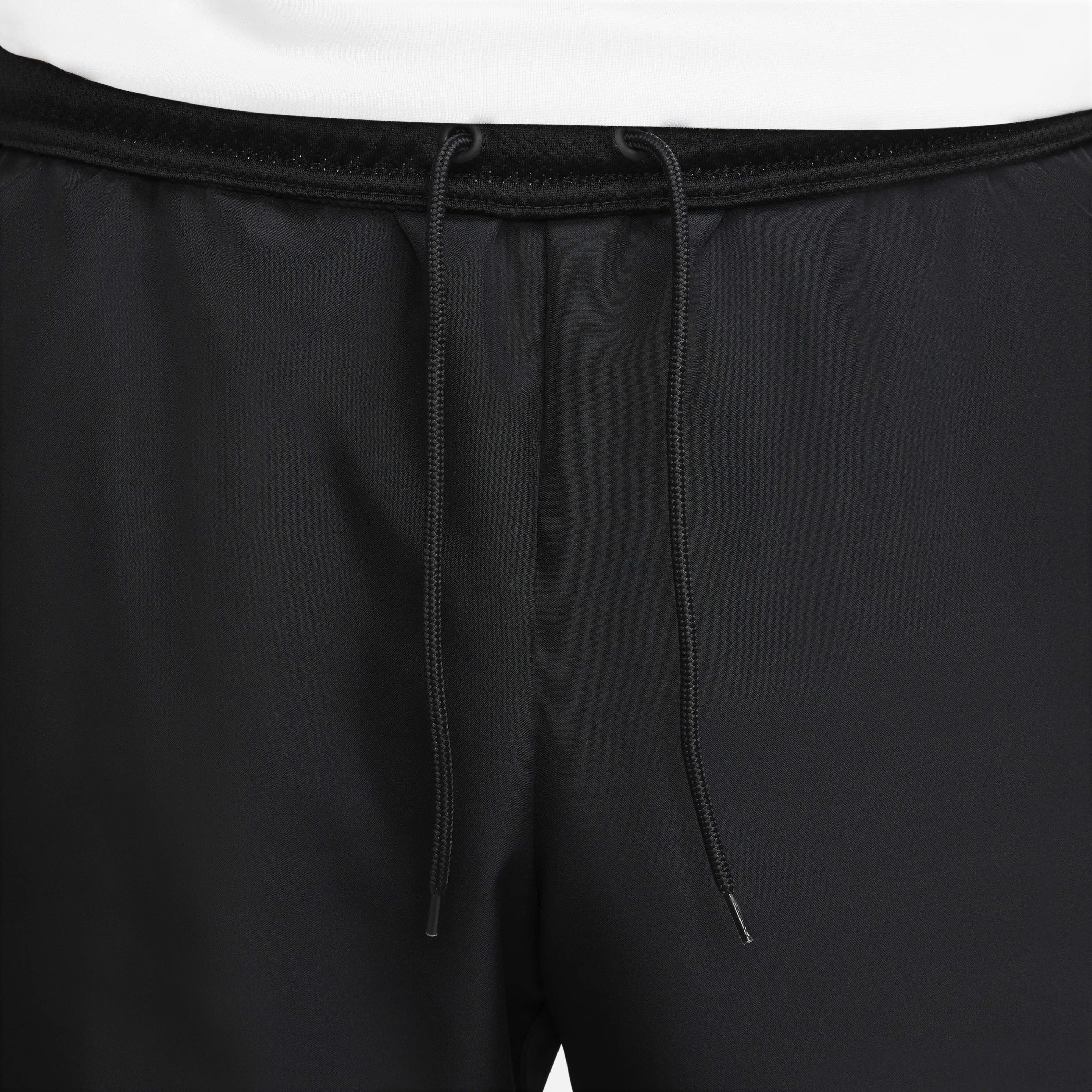 نايكي أكاديمي image number 2