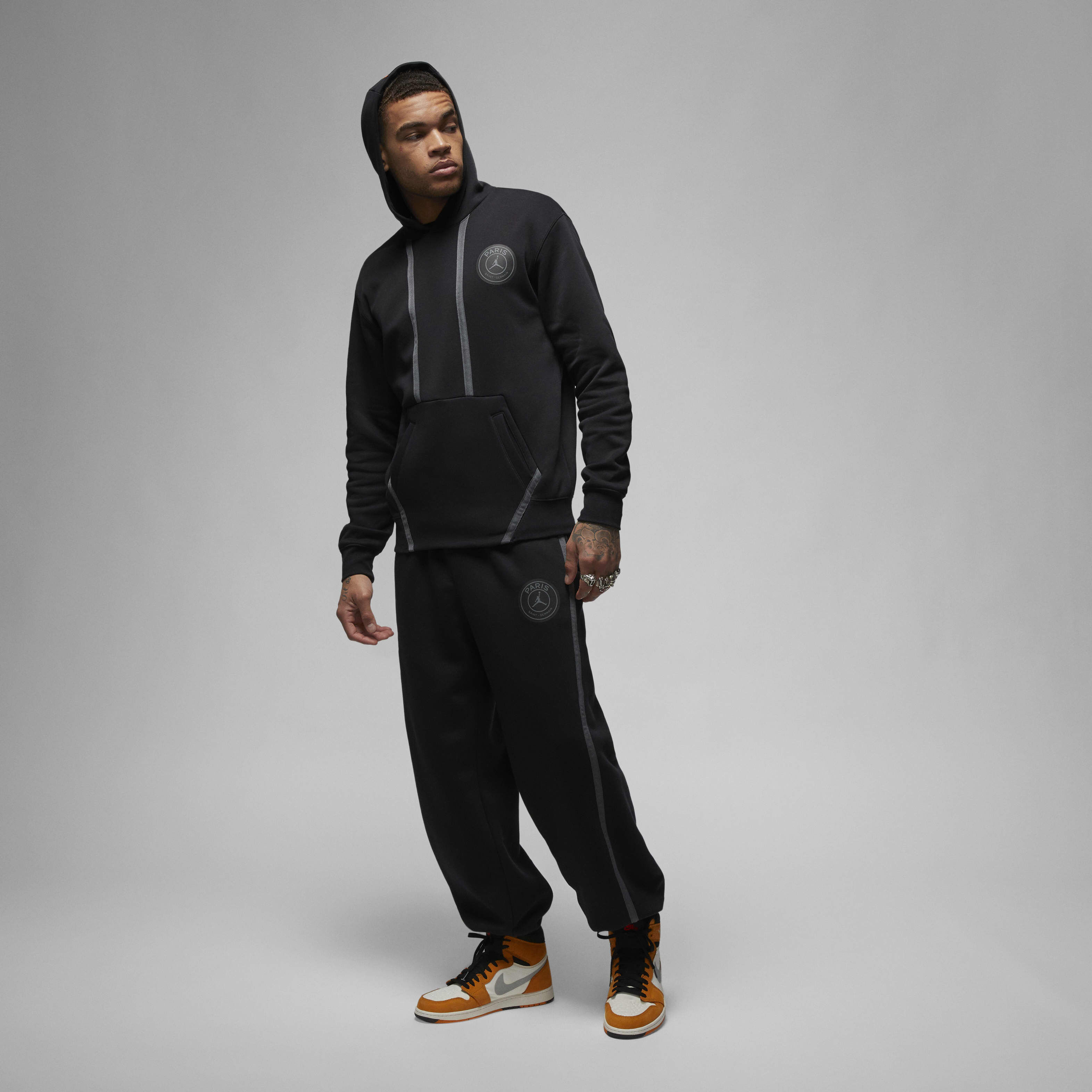 ★NIKE x PSG★FLEECE PULLOVER フーディ★追跡可 $_10.JPG?set_id=880000500F