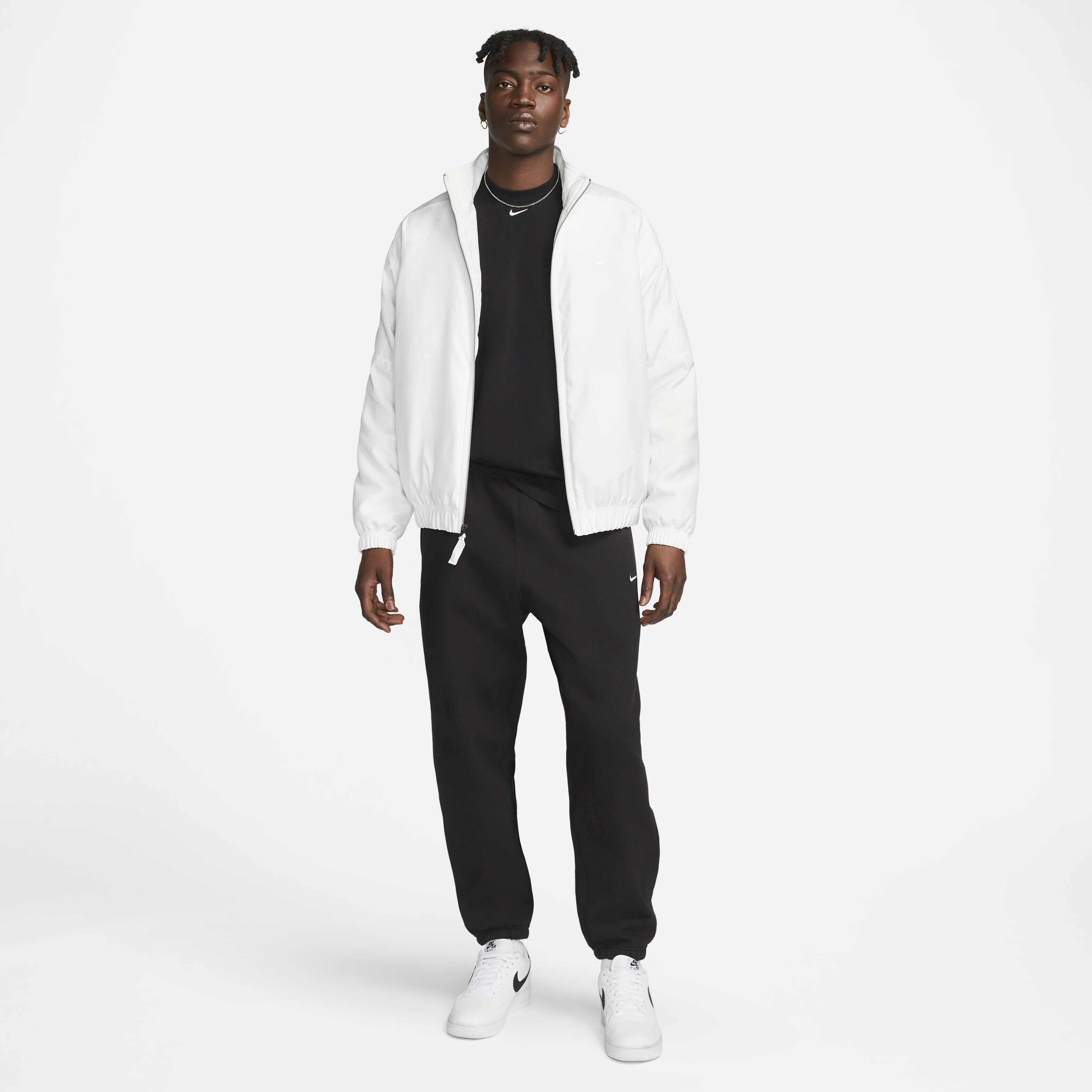 نايكي سولو سووش image number 3