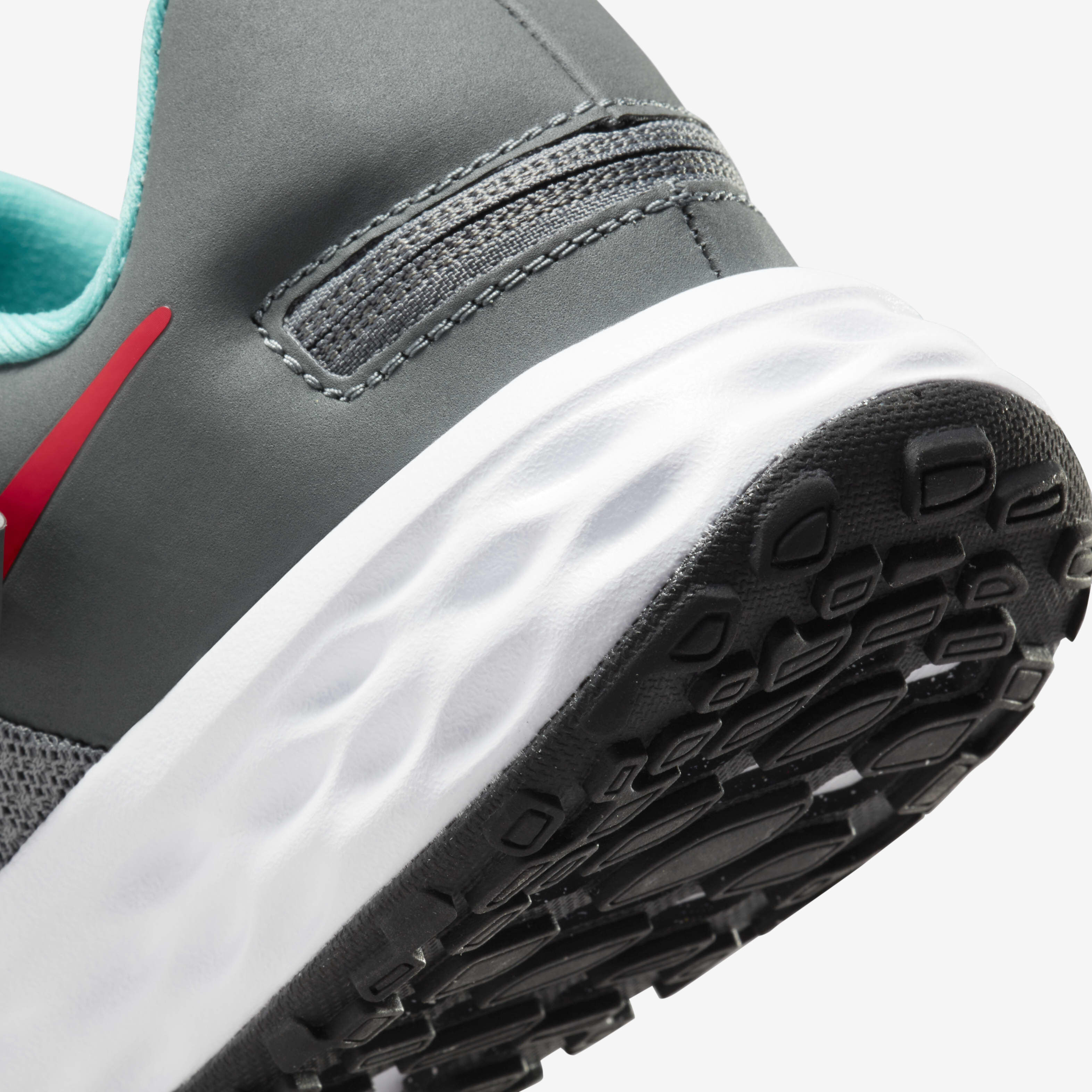 نايكي ريفوليوشن 6 فلاي-ايز image number 7