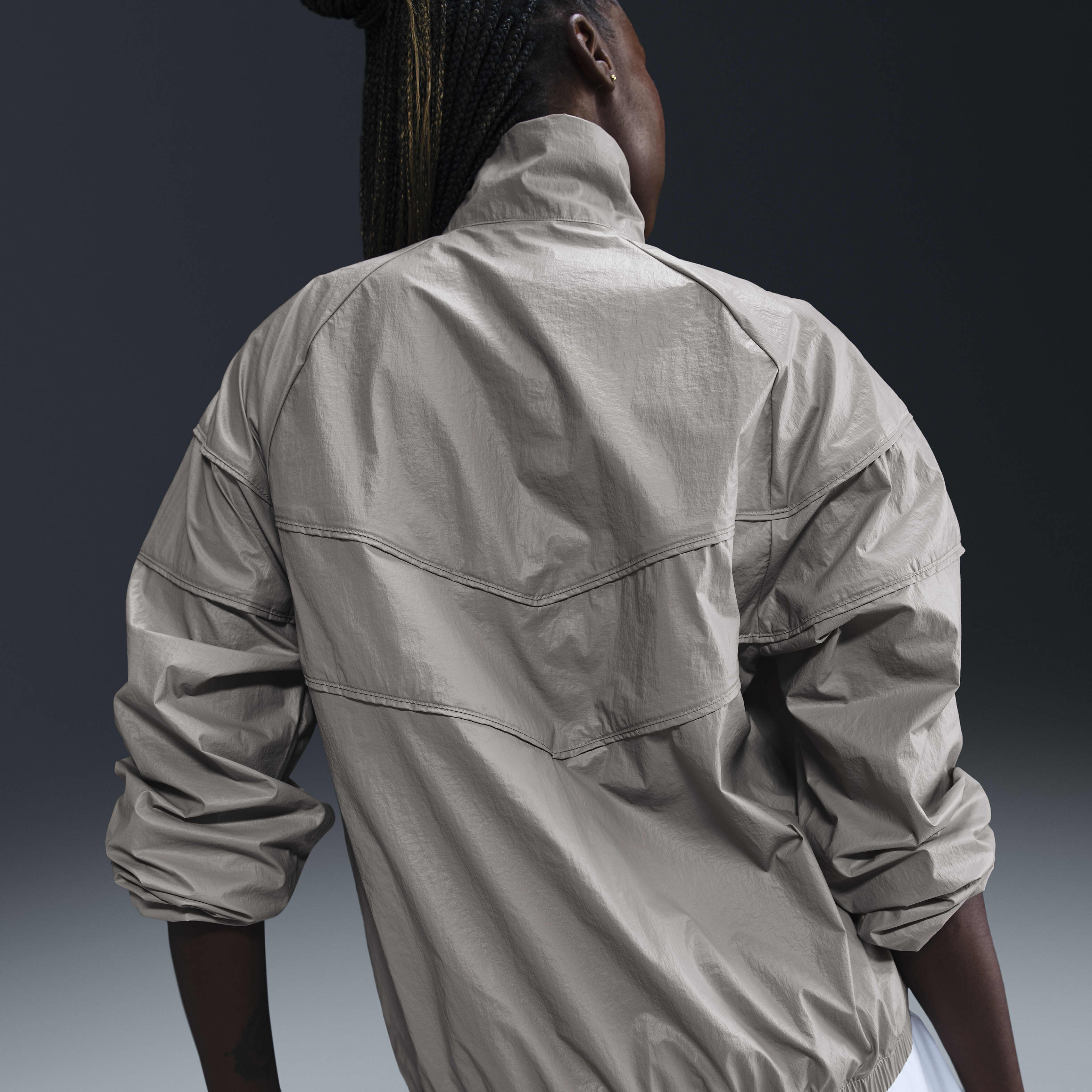 Nike Windrunner image number 1