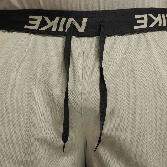 Nike Totality image number 10 Nike Totality image number 10