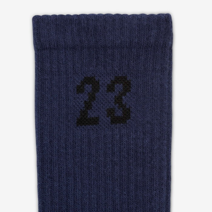 Jordan Essentials image number 3 Jordan Essentials image number 3