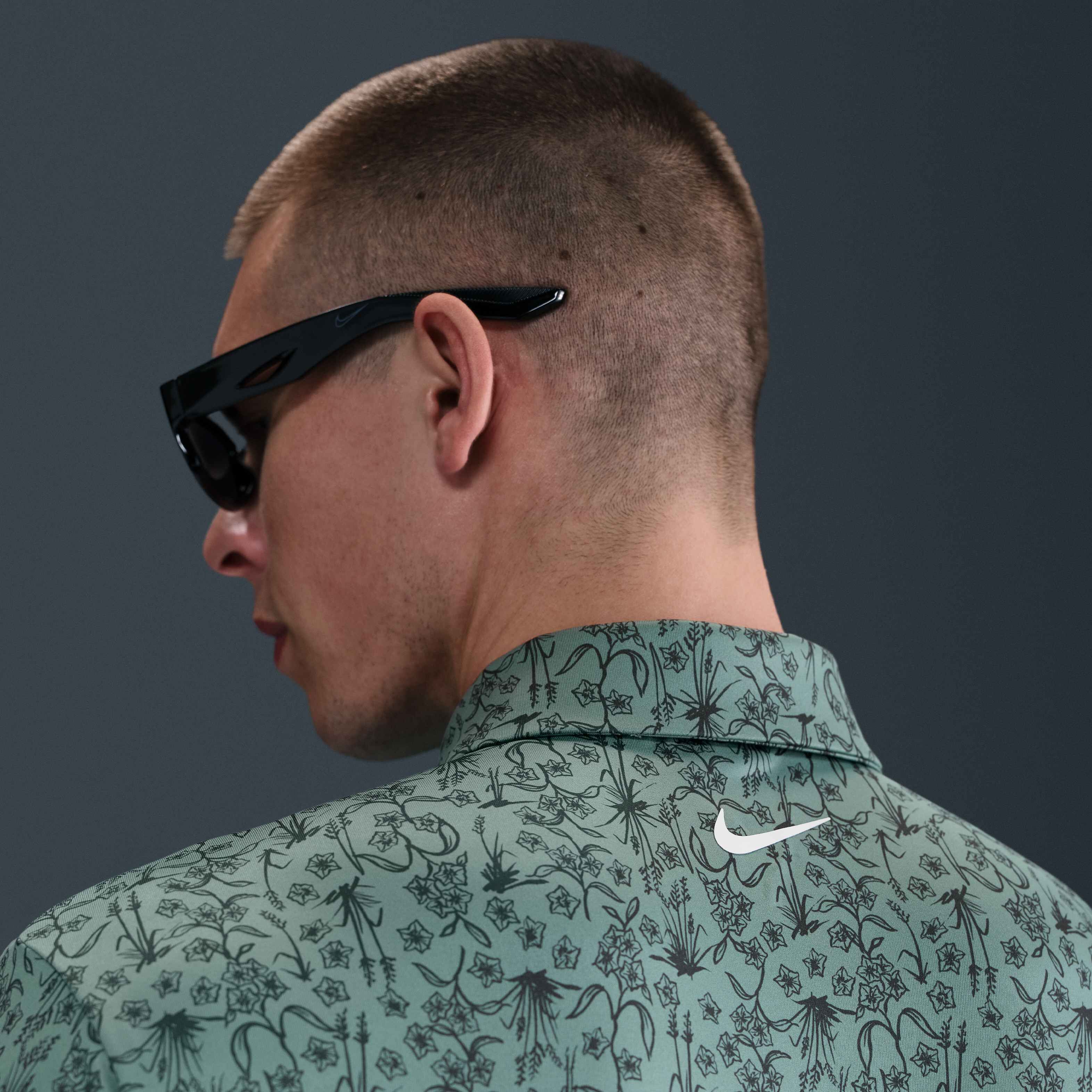 Nike Tour image number 1