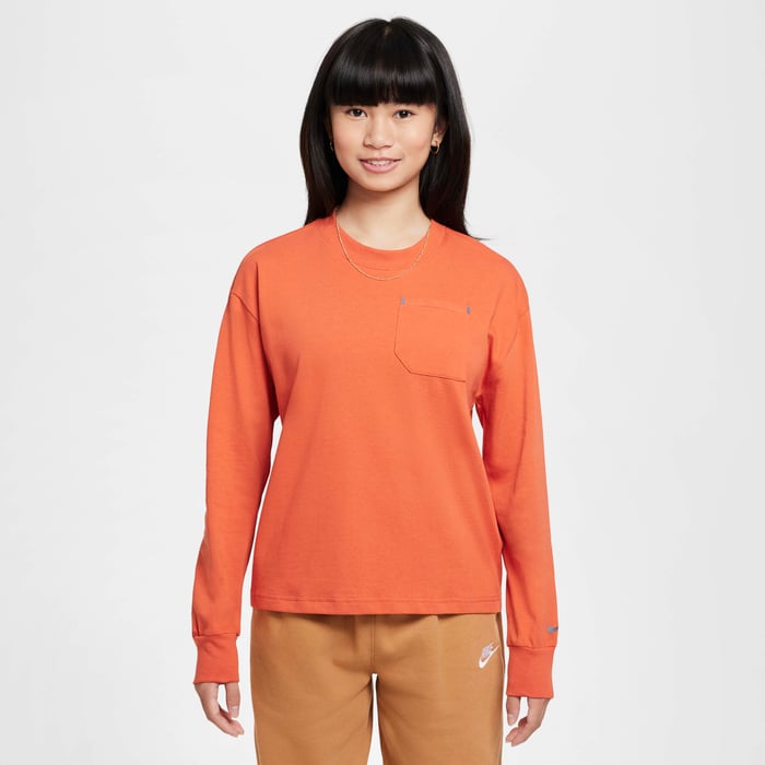 نايكي سبورتسوير سيتي يوتيليتي image number 0 نايكي سبورتسوير سيتي يوتيليتي image number 0