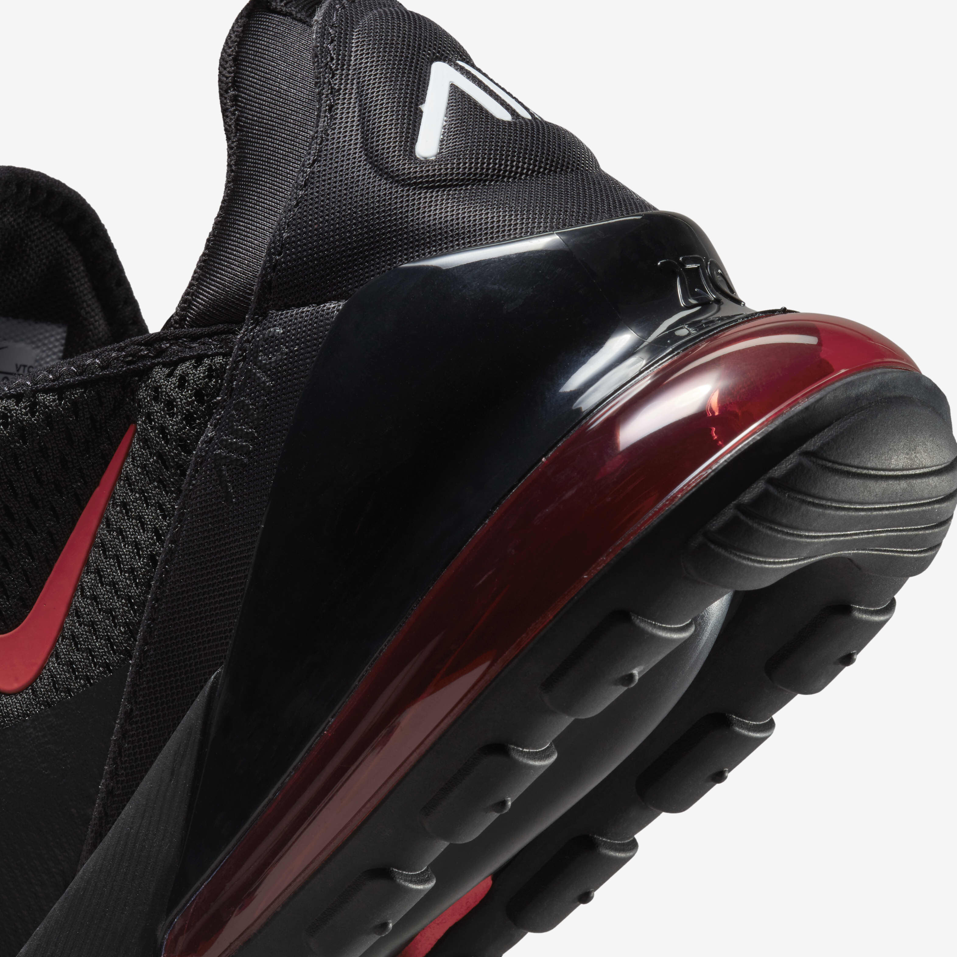 Buy Nike Air Max 270 Men s Shoes Nike Kuwait Official